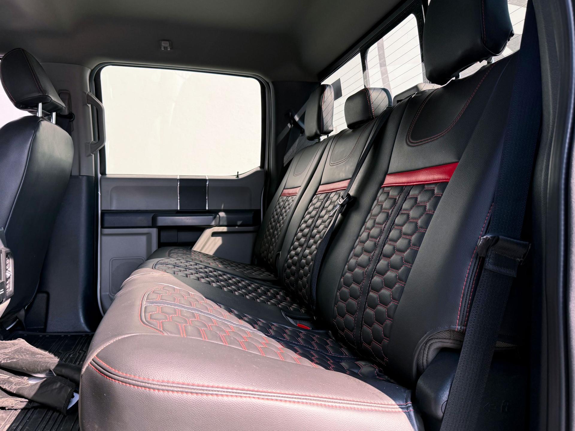 2022 FORD F-250 - SEATS_REAR