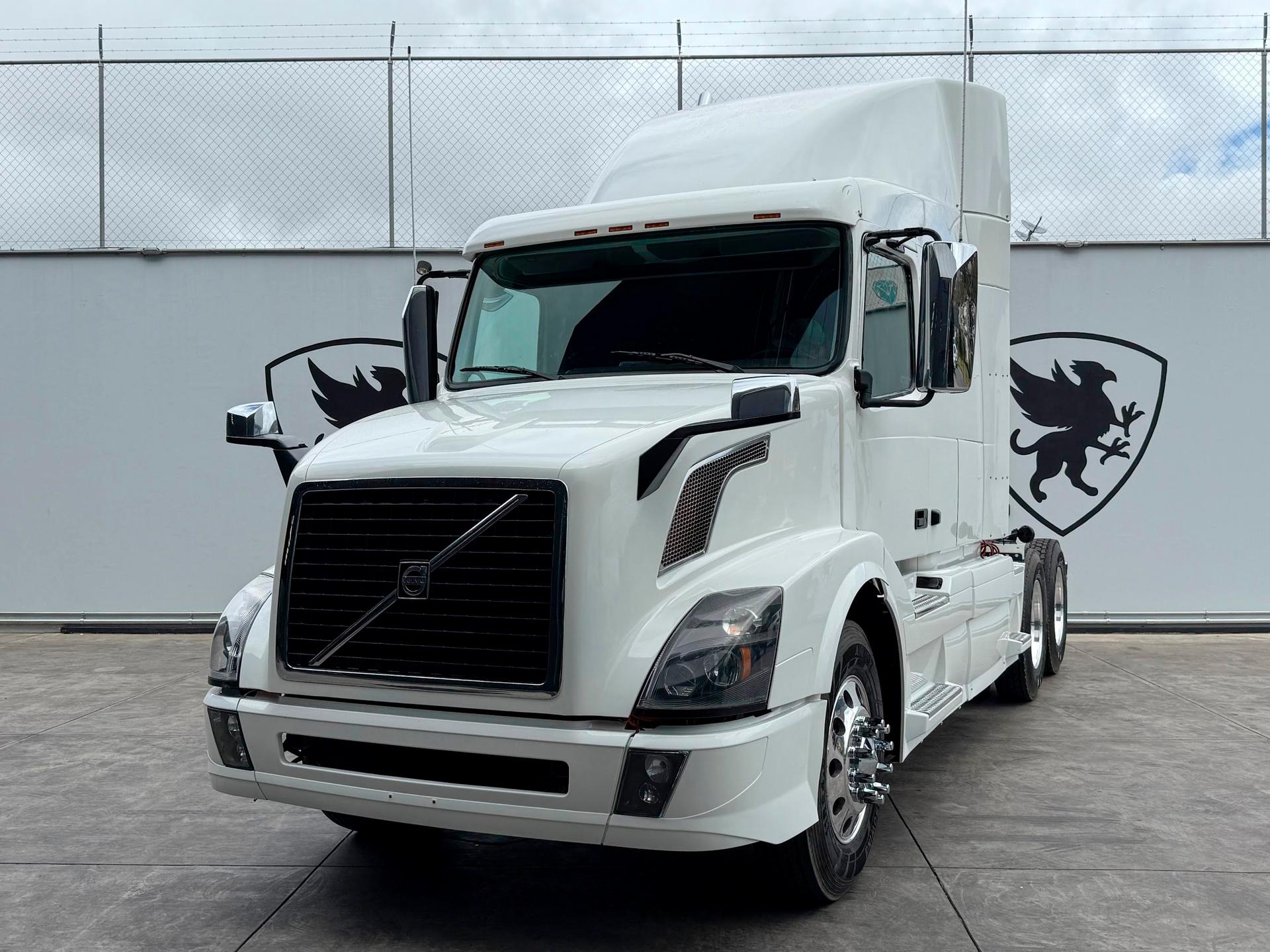 VOLVO_CARS VNL