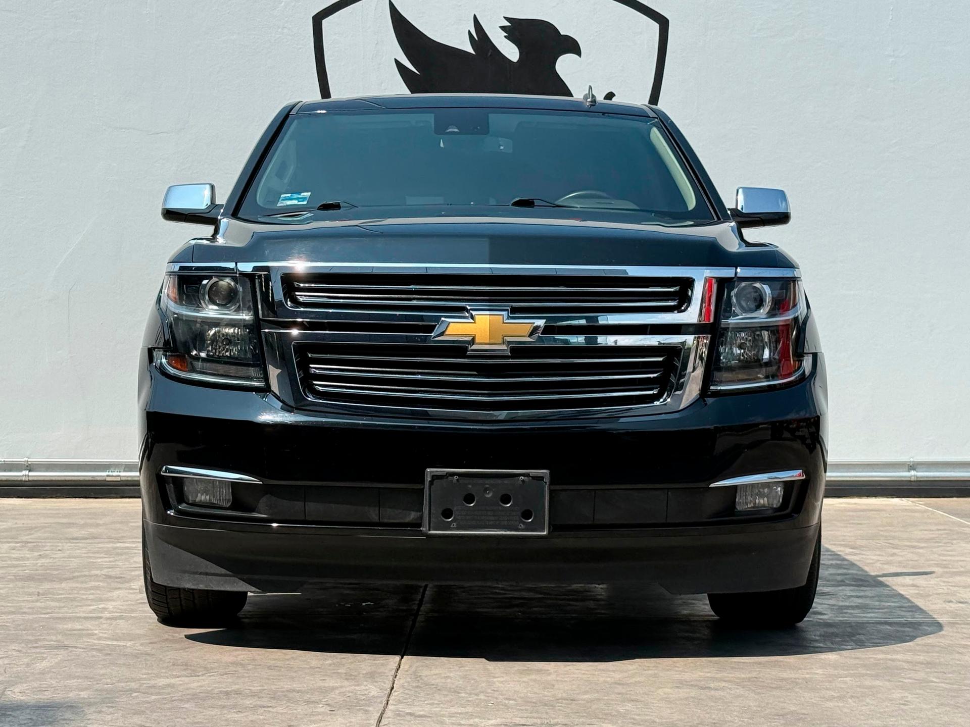 2017 CHEVROLET Suburban - FRONT