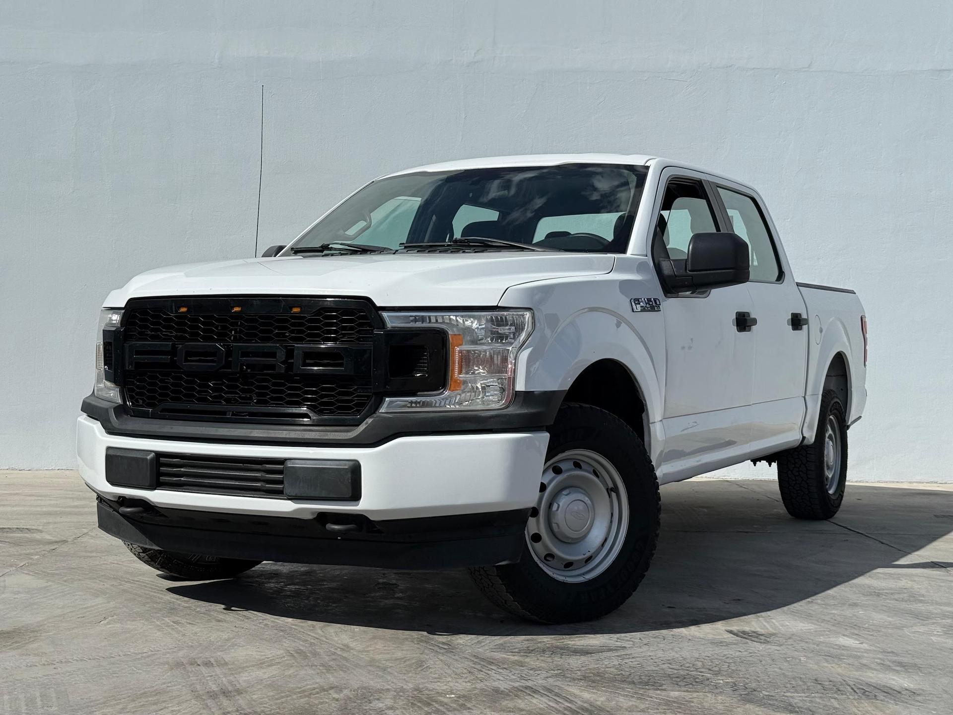FORD F-150 XL