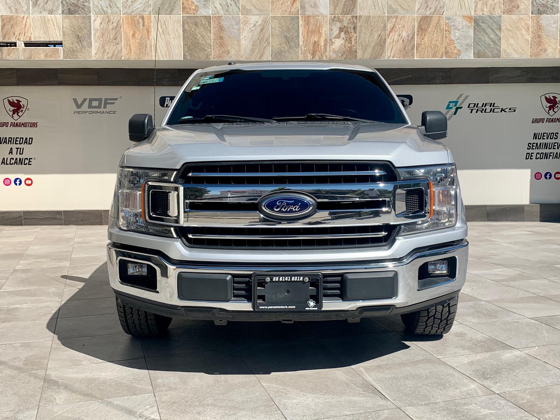 2018 FORD Lobo - FRONT