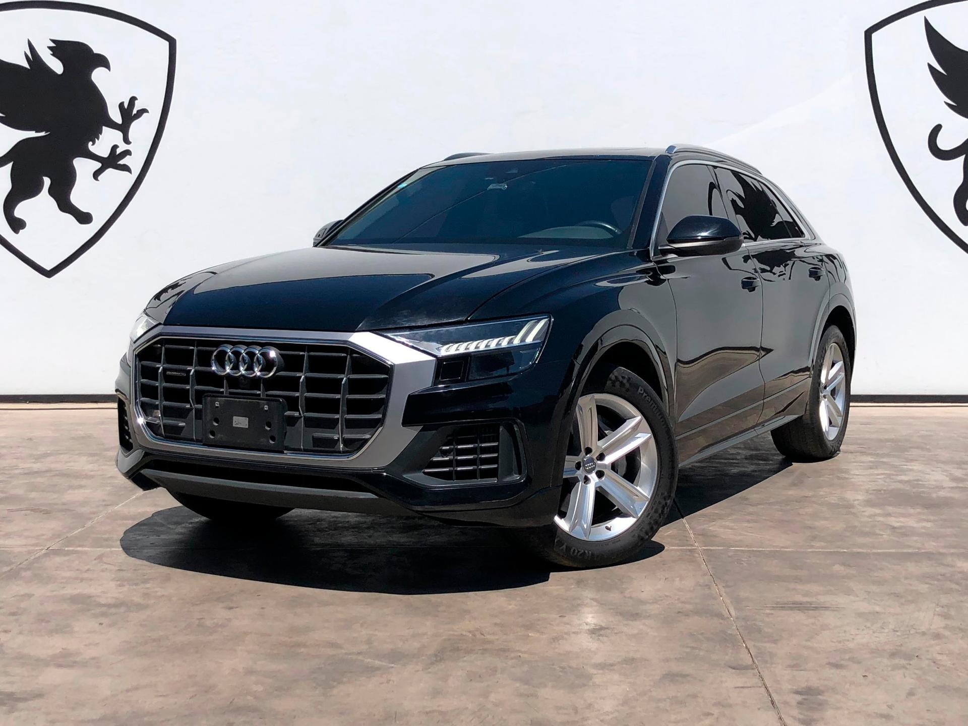 AUDI Q8 Elite