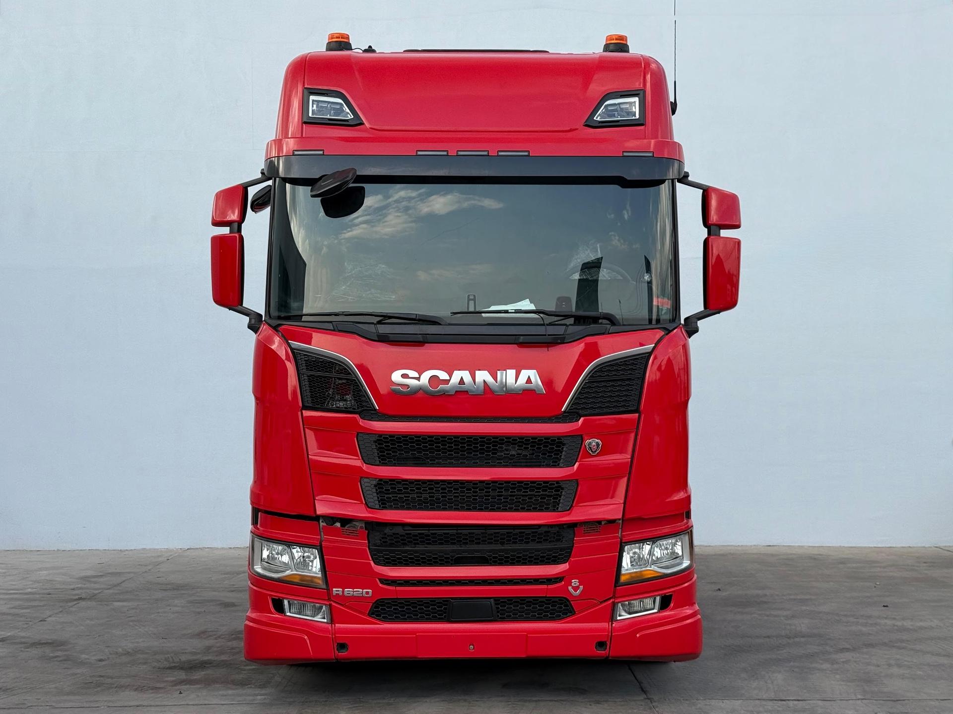 2021 SCANIA R620 - FRONT