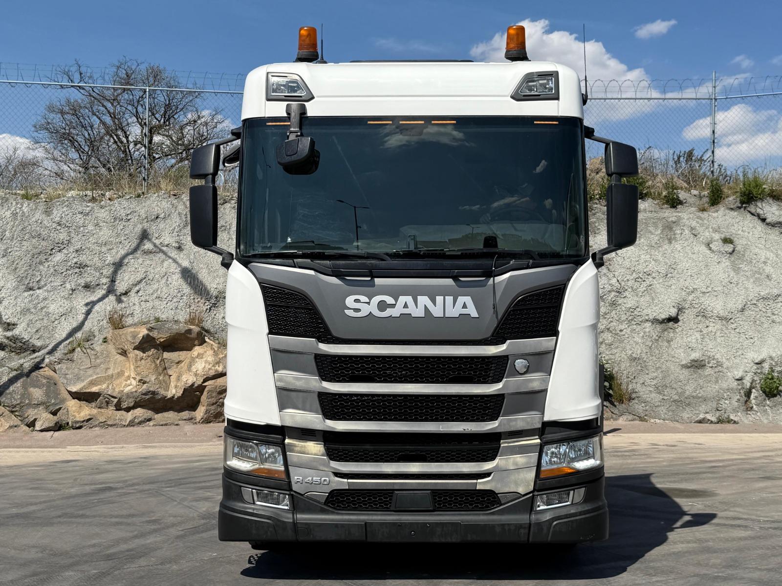 2022 SCANIA R 620 - FRONT