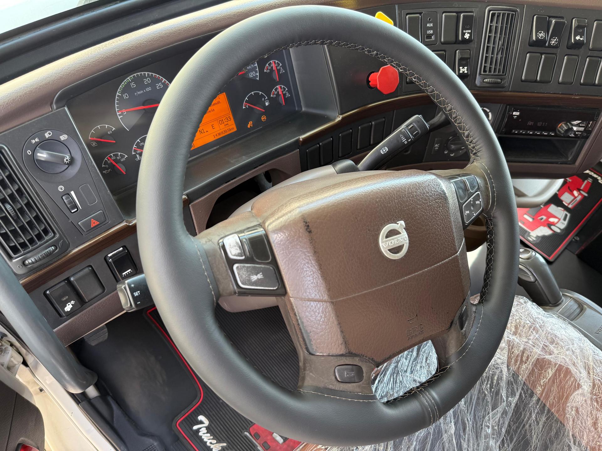 2016 VOLVO TRUCKS VNL 64T 630 - ODOMETER