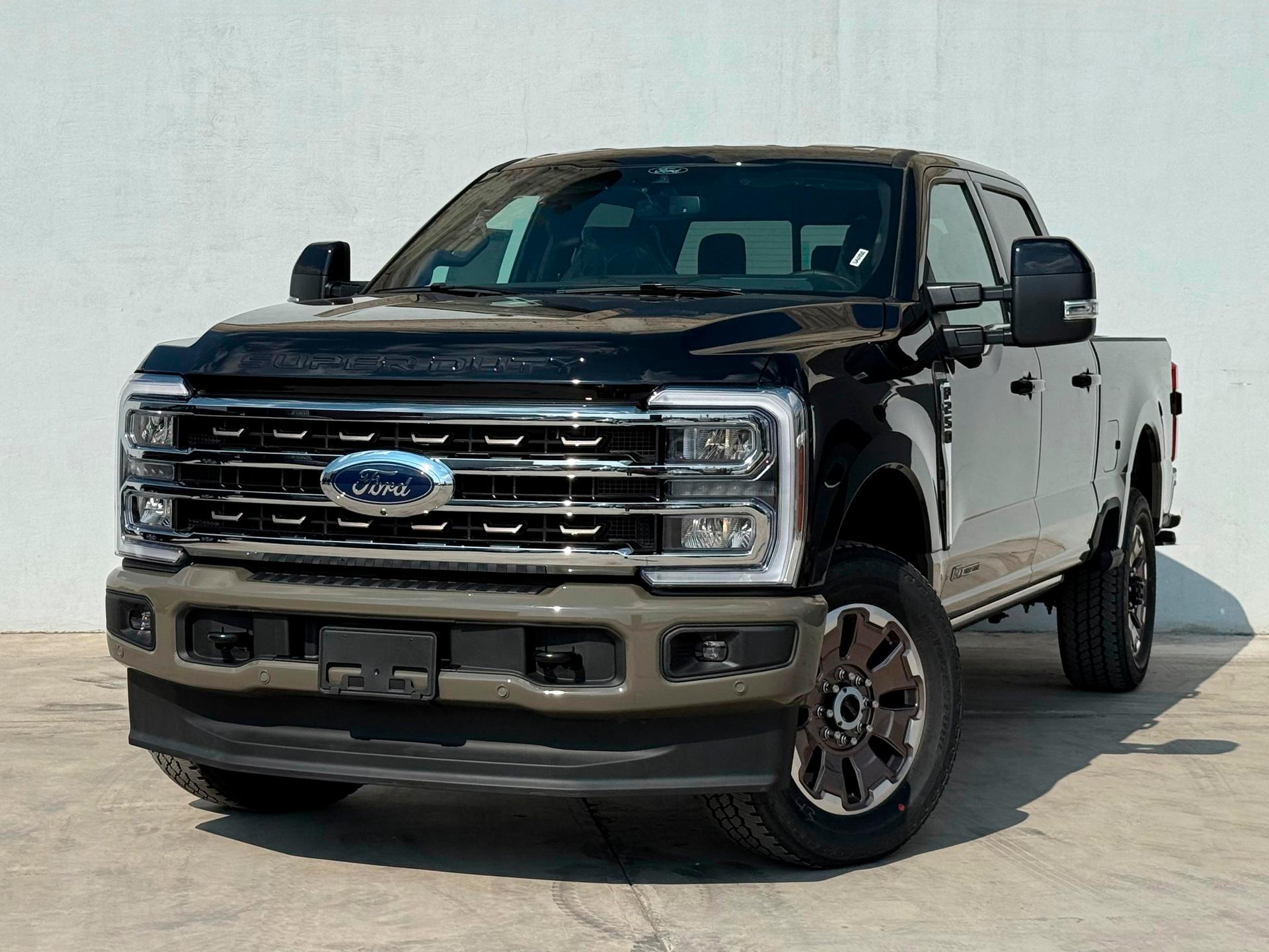 2026 FORD F-250 King Ranch - FRONT_DRIVER_SIDE