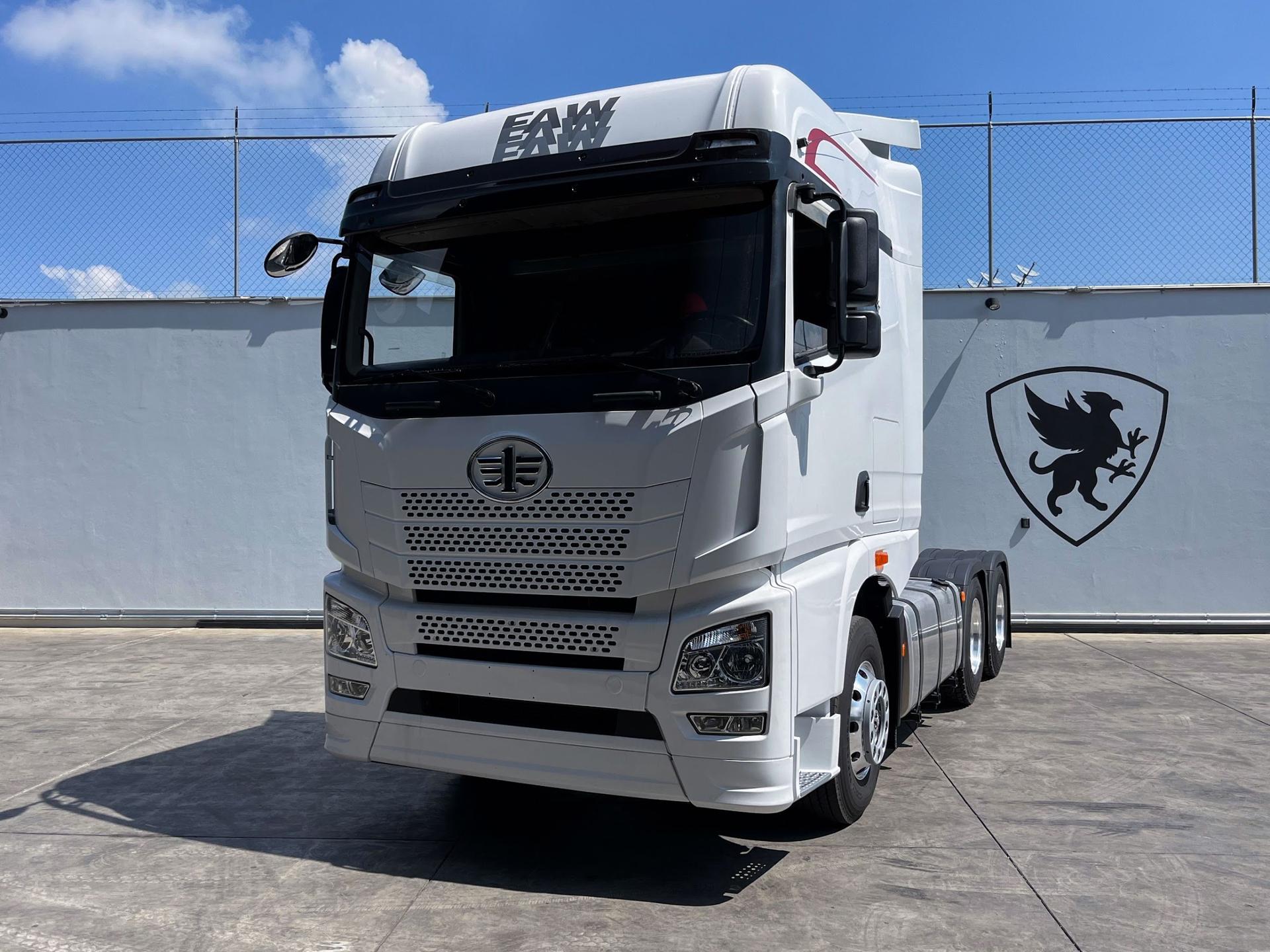 FAW JH6