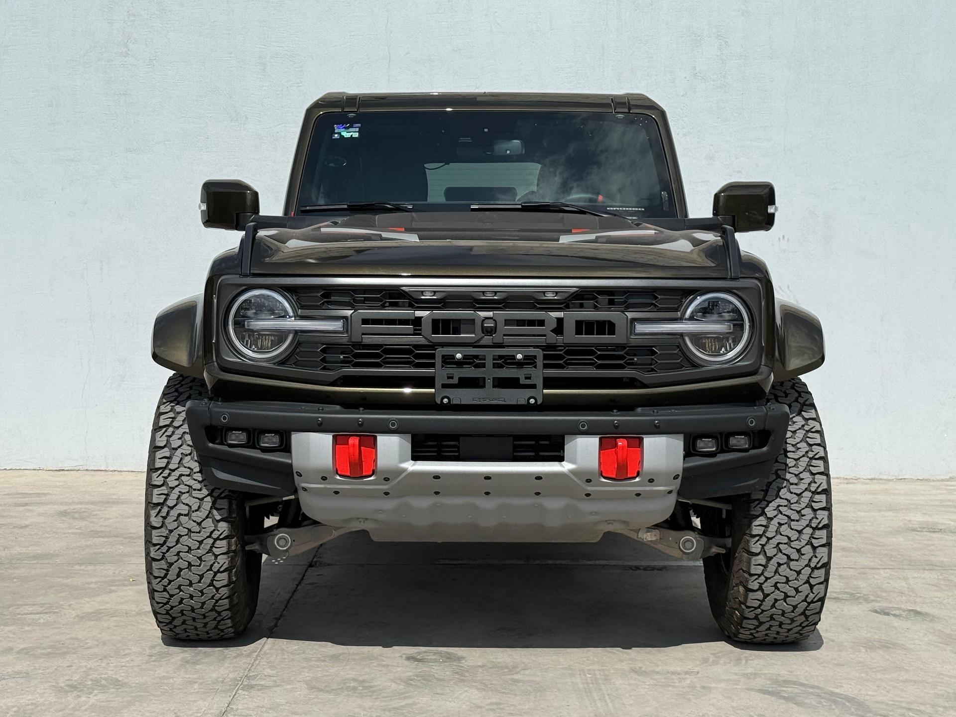 2026 FORD Bronco - FRONT