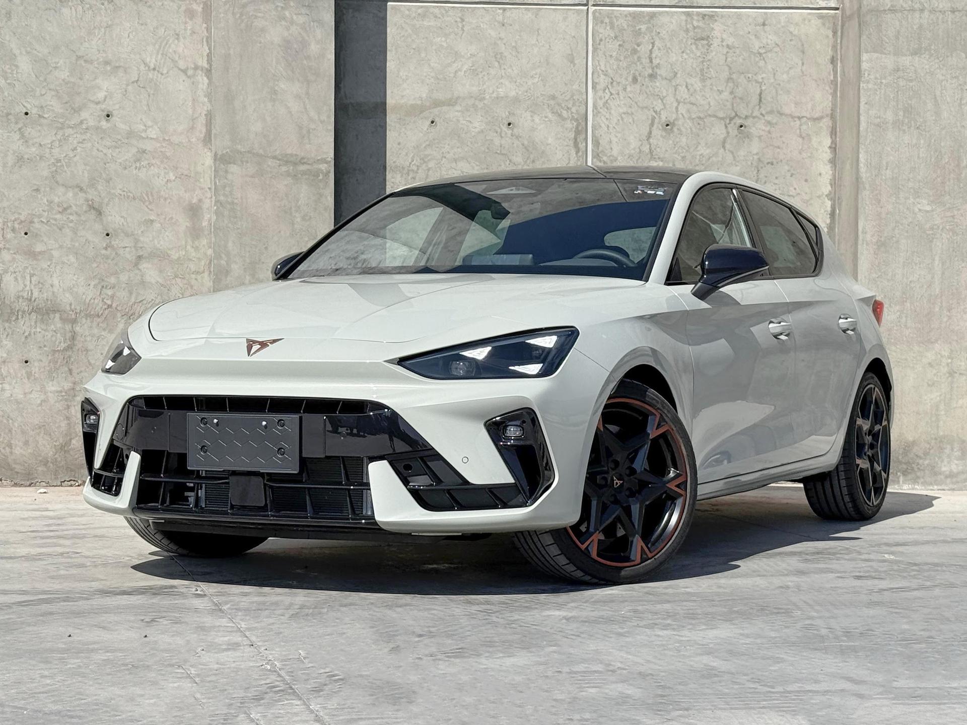 CUPRA Leon VZ