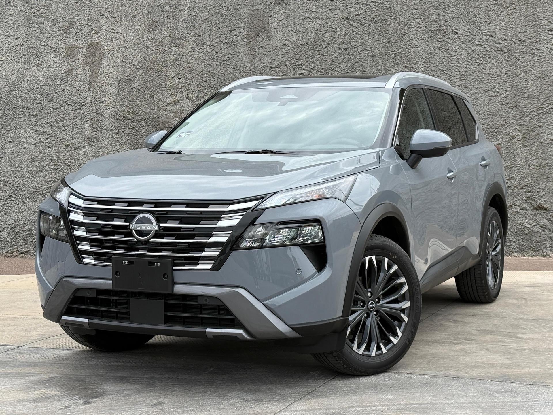 NISSAN X-Trail Platinum