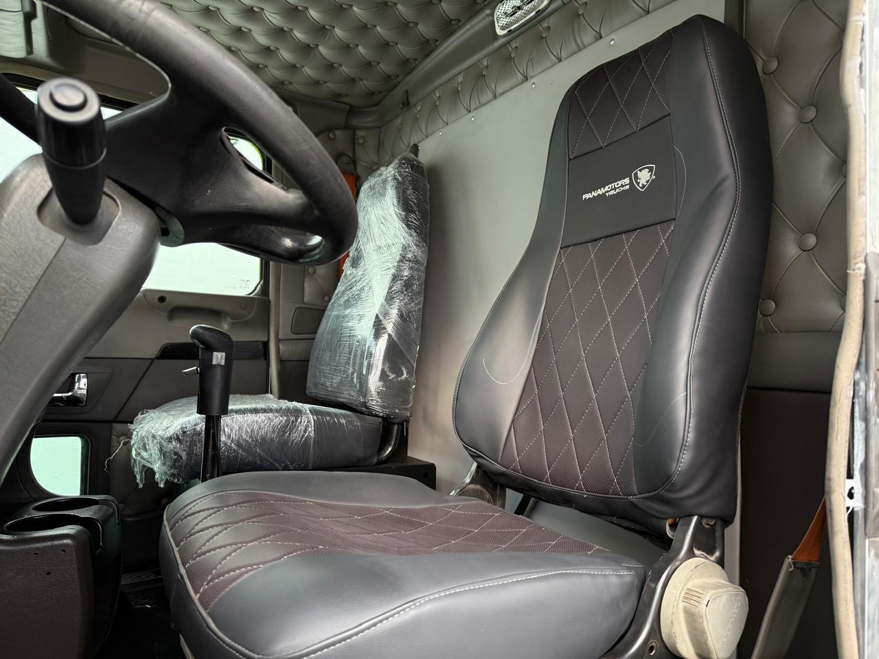 2016 KENWORTH T800 - IMPERFECTIONS