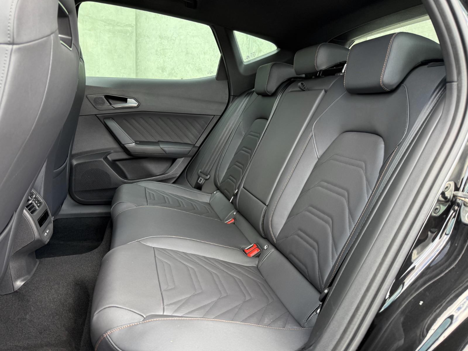 2026 CUPRA Formentor - SEATS_REAR