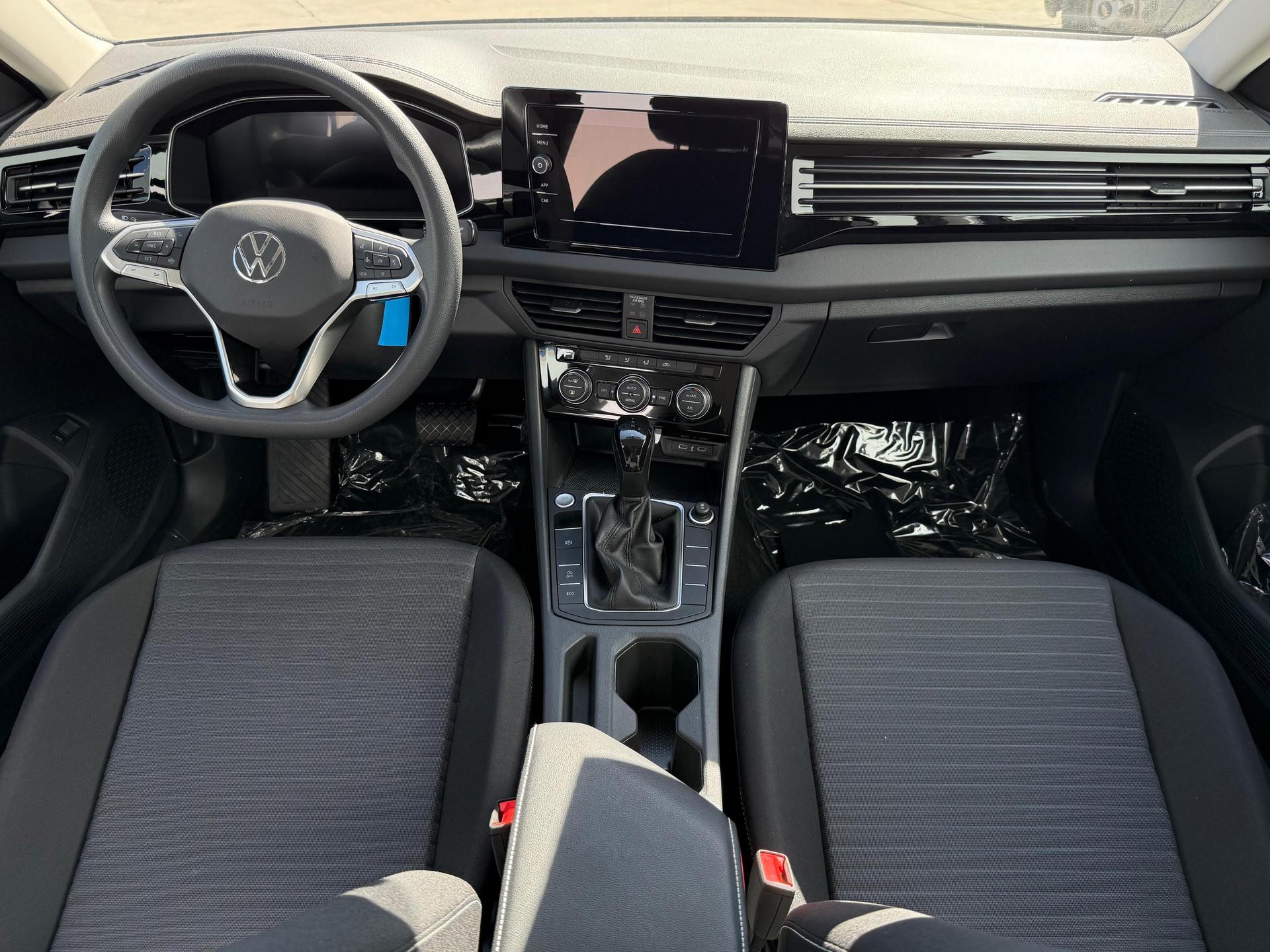 2026 VOLKSWAGEN Jetta - DASHBOARD
