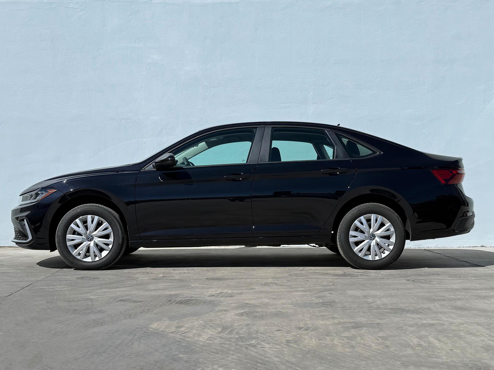 2026 VOLKSWAGEN Jetta - SIDE_LEFT