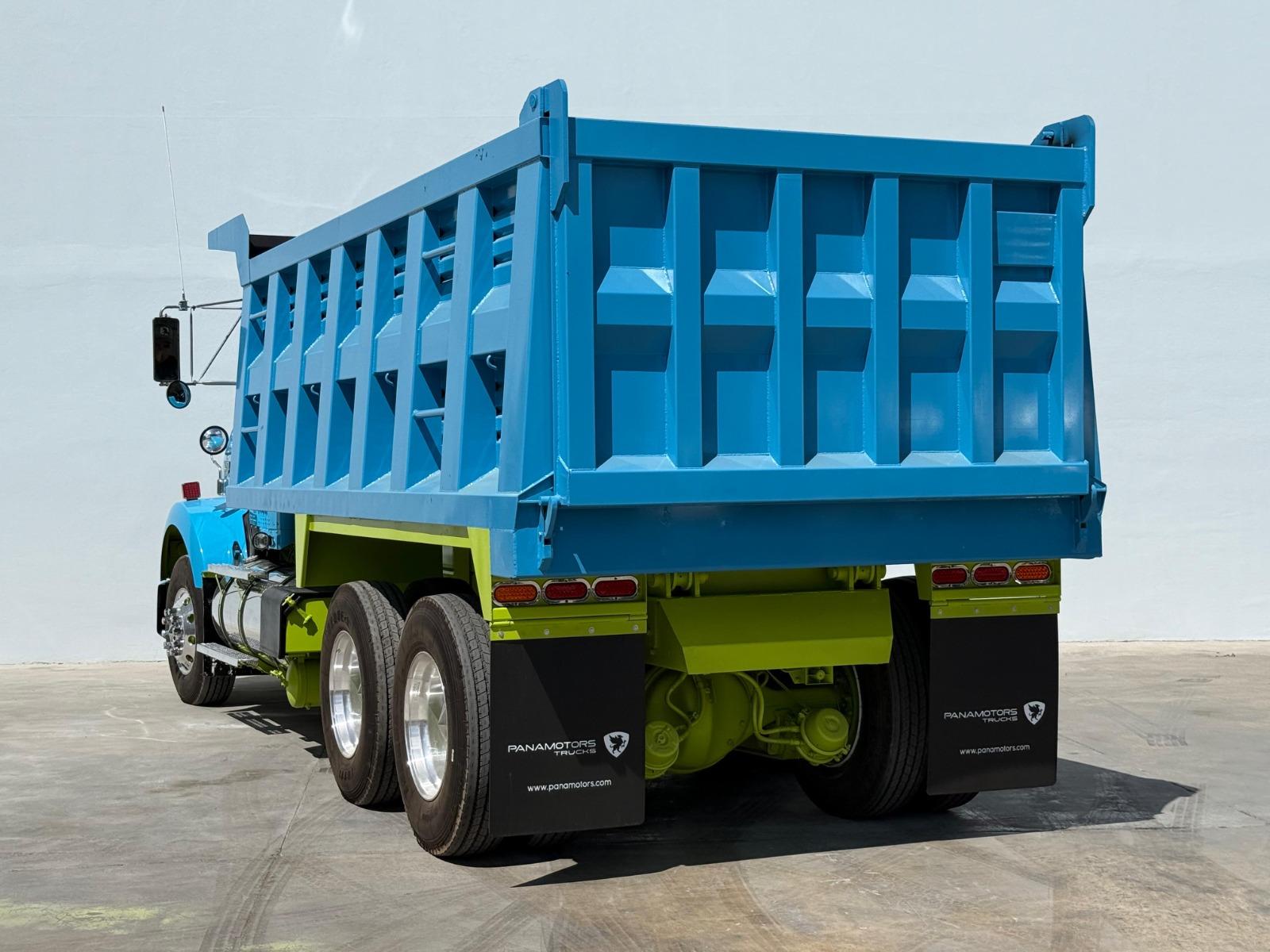 2017 KENWORTH T800 - REAR_DRIVER_SIDE