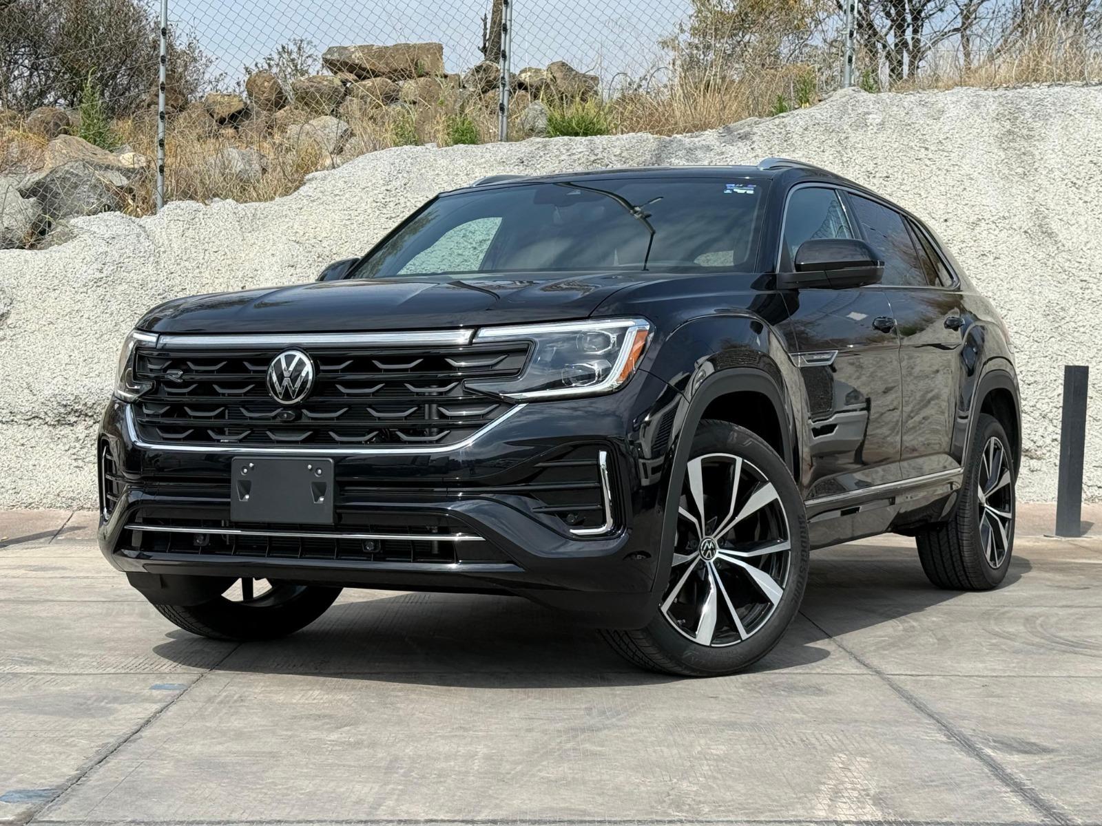 VOLKSWAGEN Cross Sport R-Line