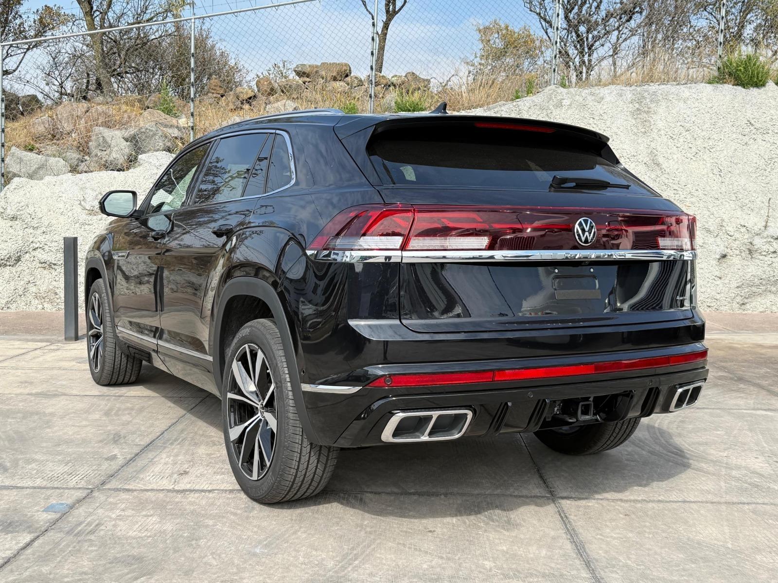 2026 VOLKSWAGEN Cross Sport - REAR_DRIVER_SIDE