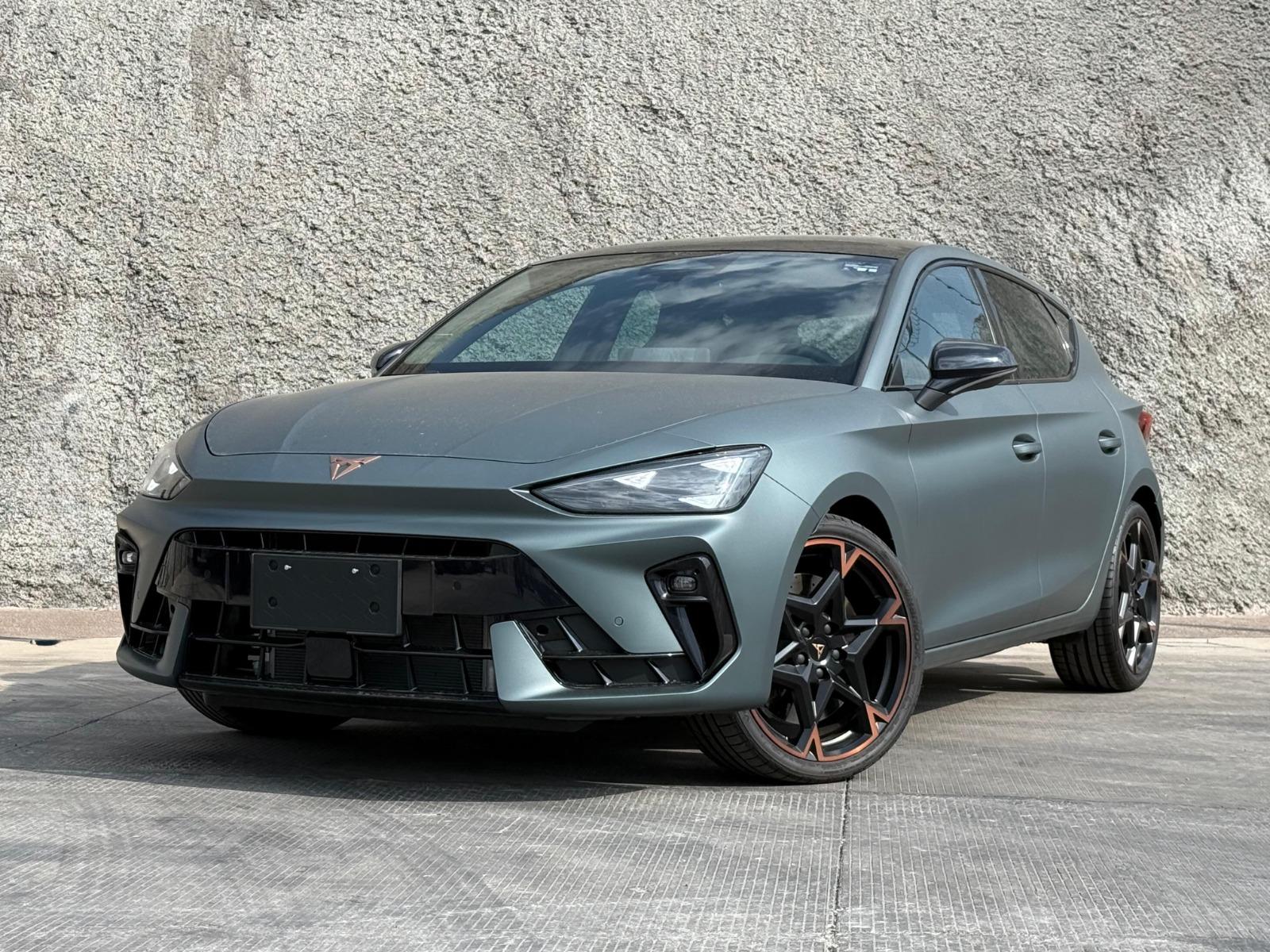 2026 CUPRA Leon VZ - FRONT_DRIVER_SIDE