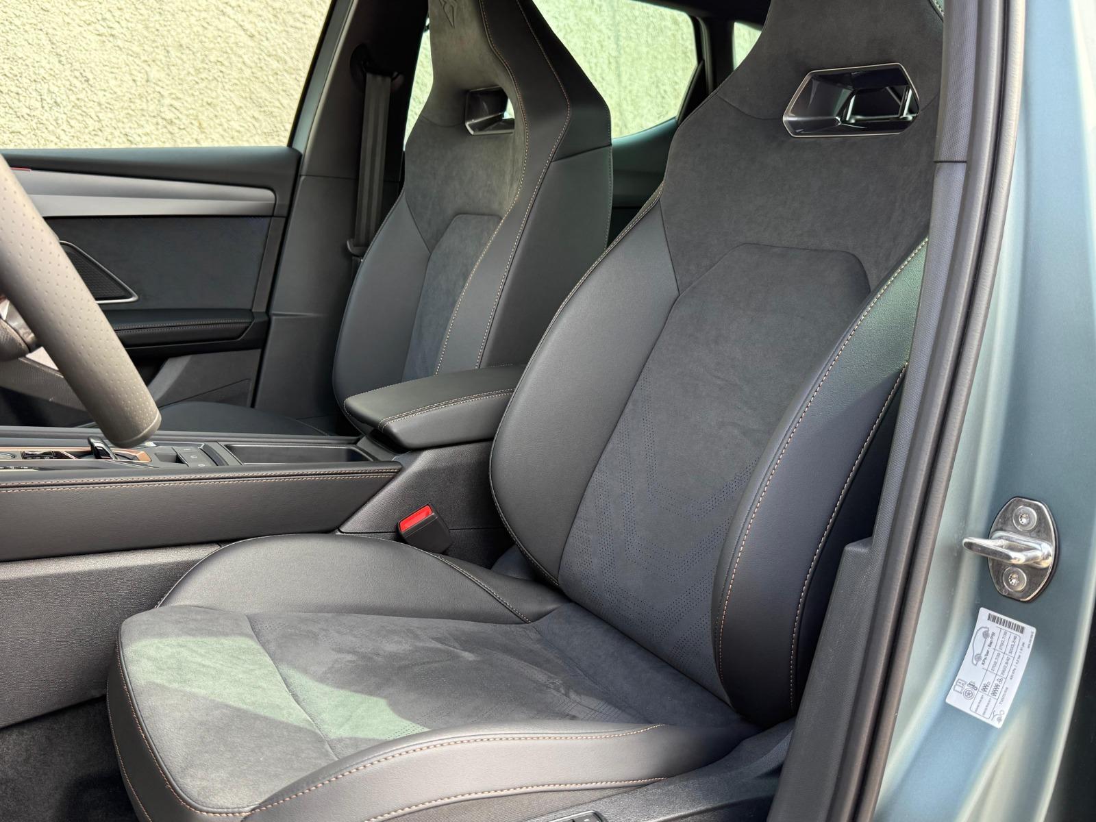 2026 CUPRA Leon VZ - SEATS_FRONT