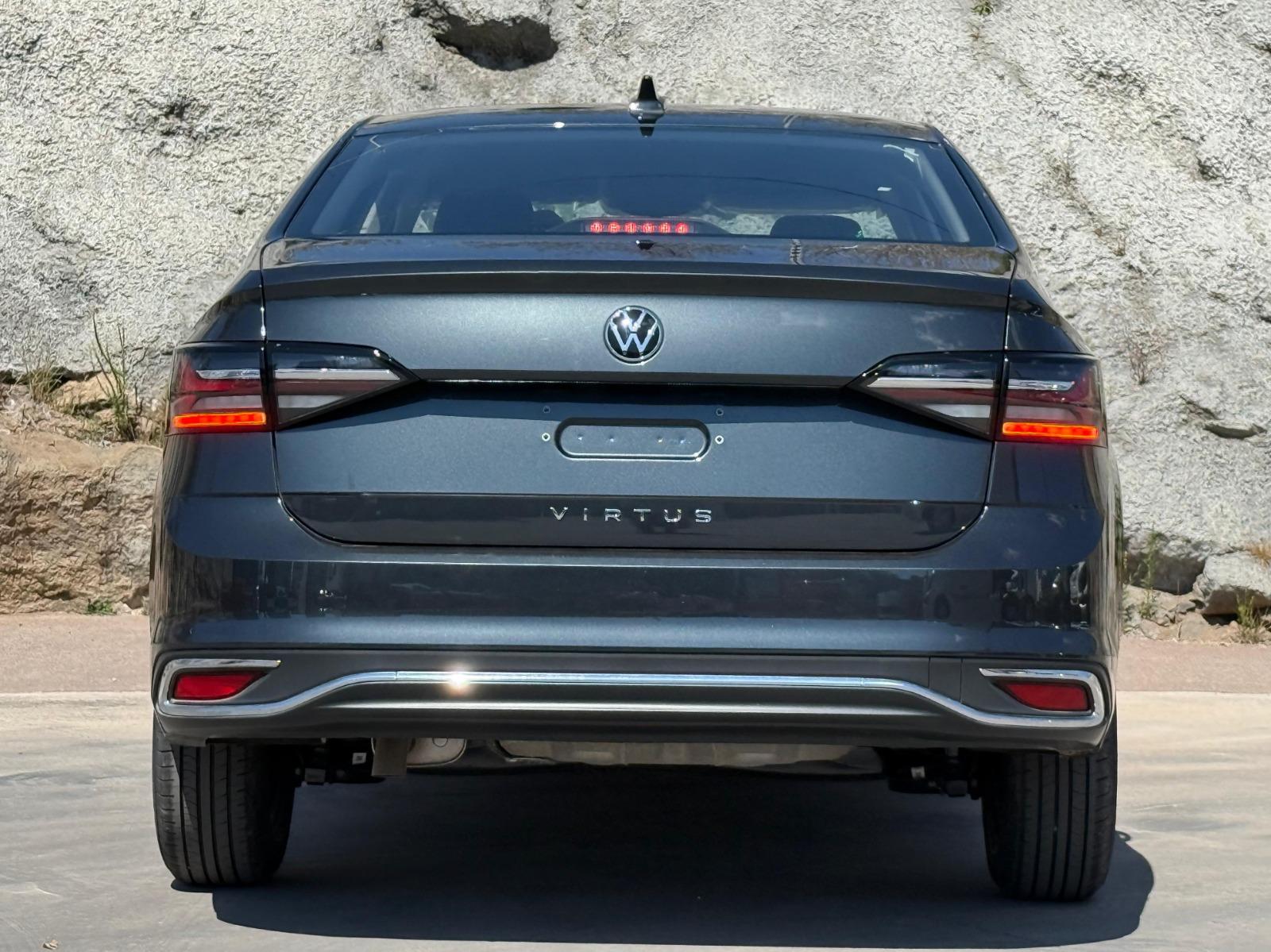 2025 VOLKSWAGEN Virtus - BACK