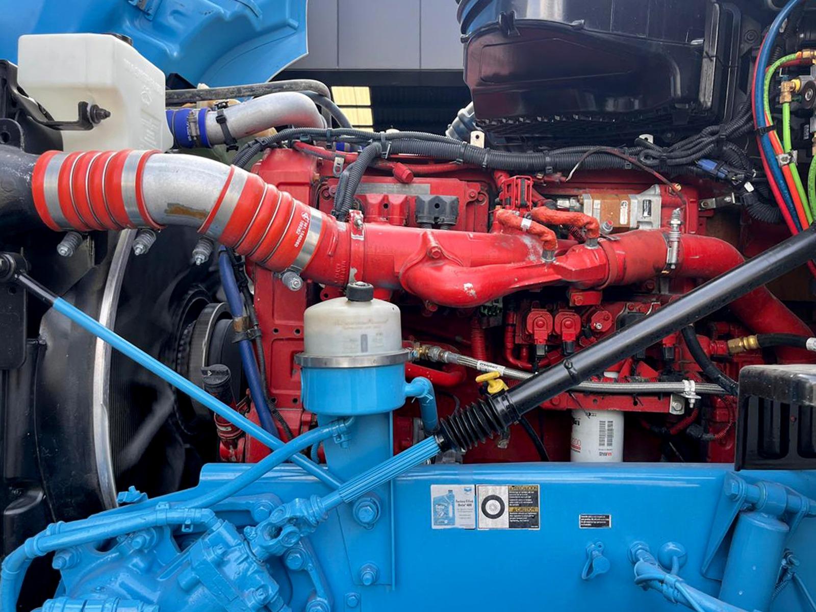 2018 KENWORTH T680 - ENGINE