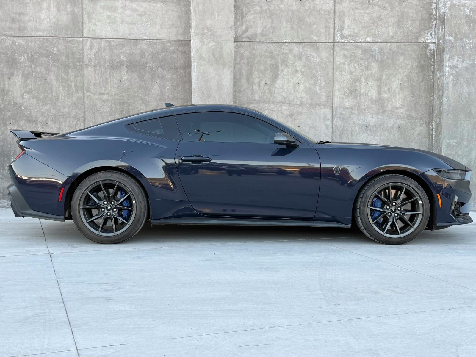 2025 FORD Mustang - SIDE_LEFT