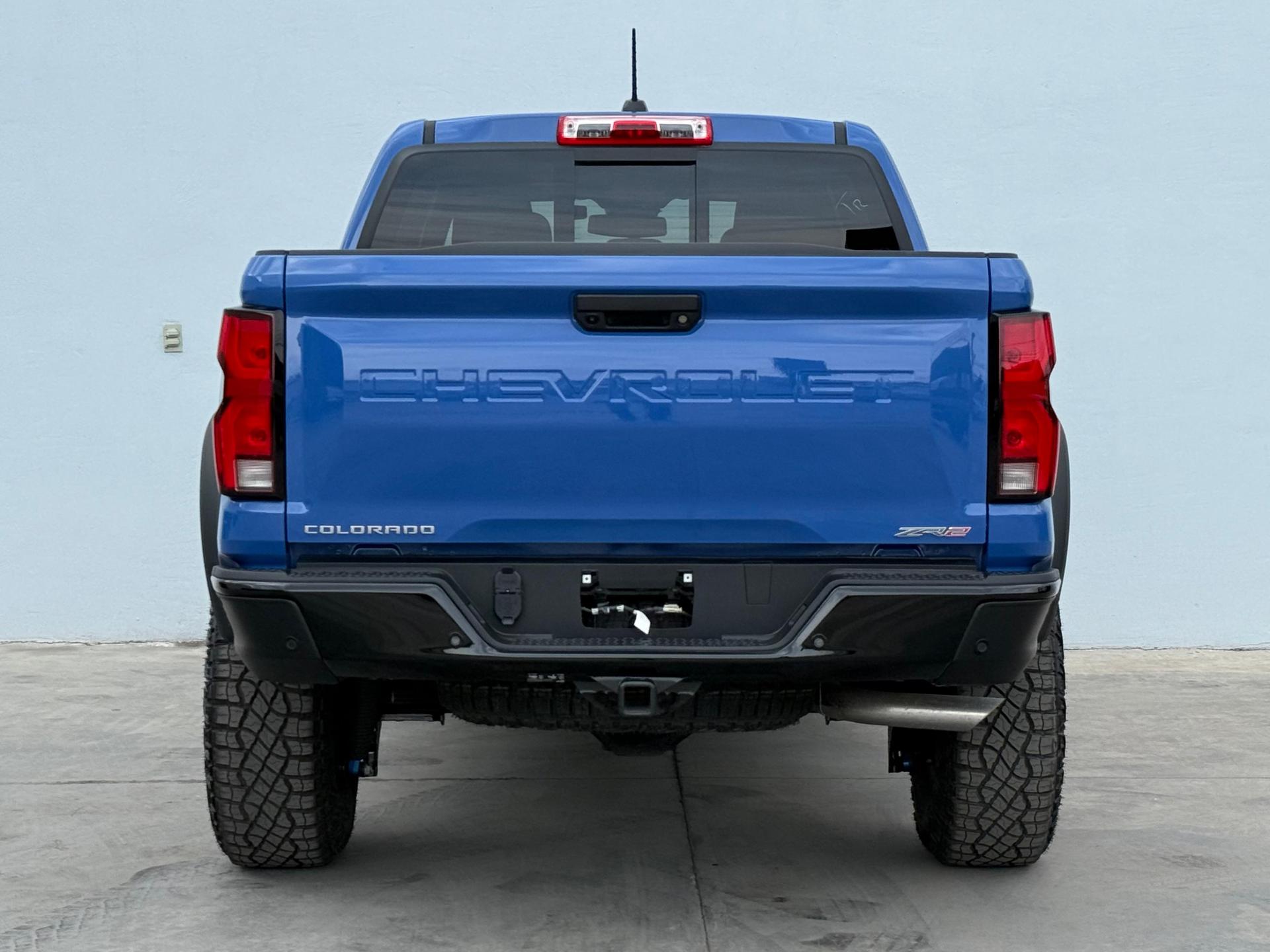 2026 CHEVROLET Colorado - BACK