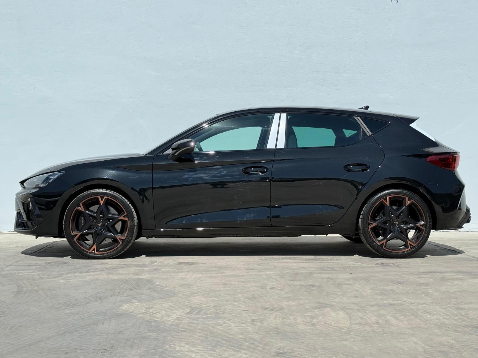 2026 CUPRA Leon - SIDE_LEFT