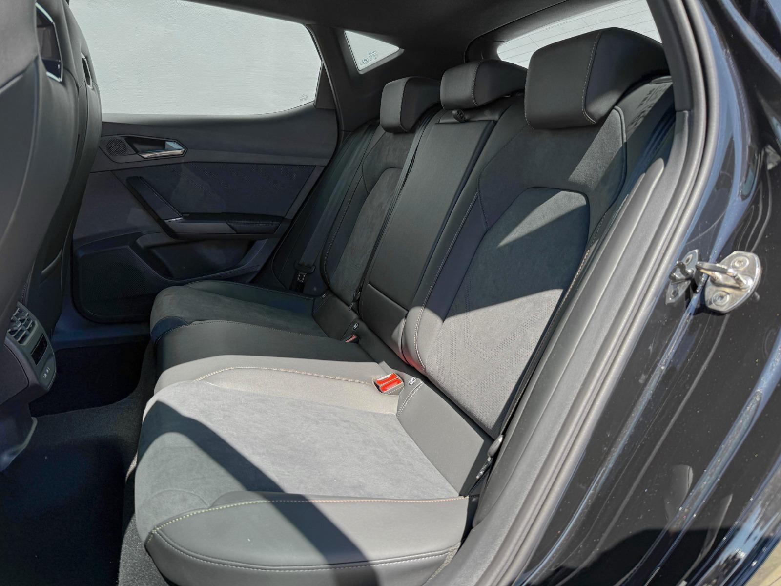 2026 CUPRA Leon - SEATS_REAR