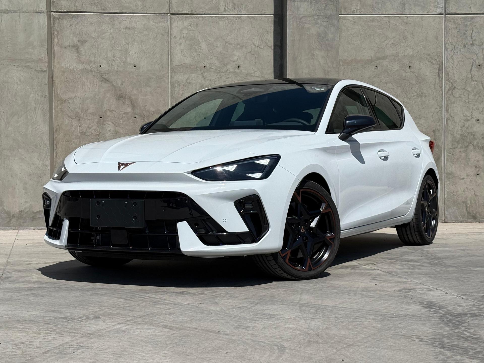 2026 CUPRA Leon - FRONT_DRIVER_SIDE