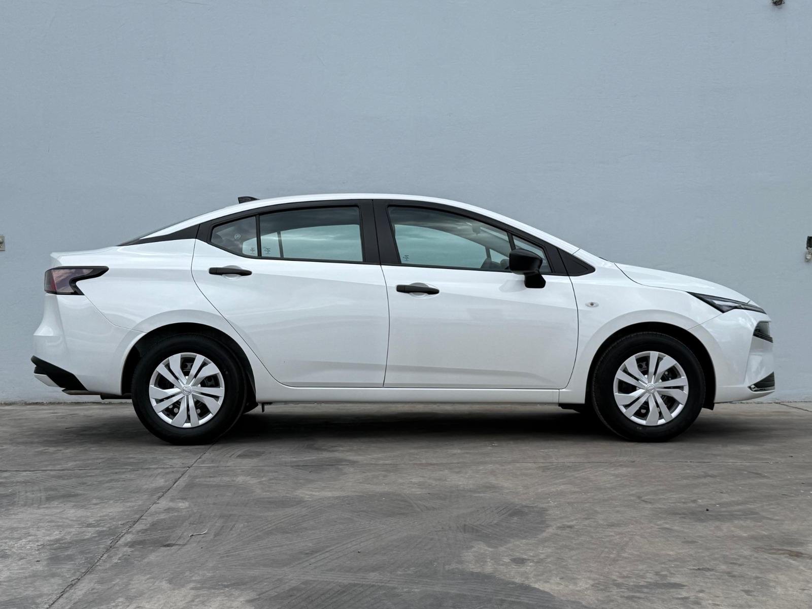 2026 NISSAN Versa Sense - SIDE_RIGHT