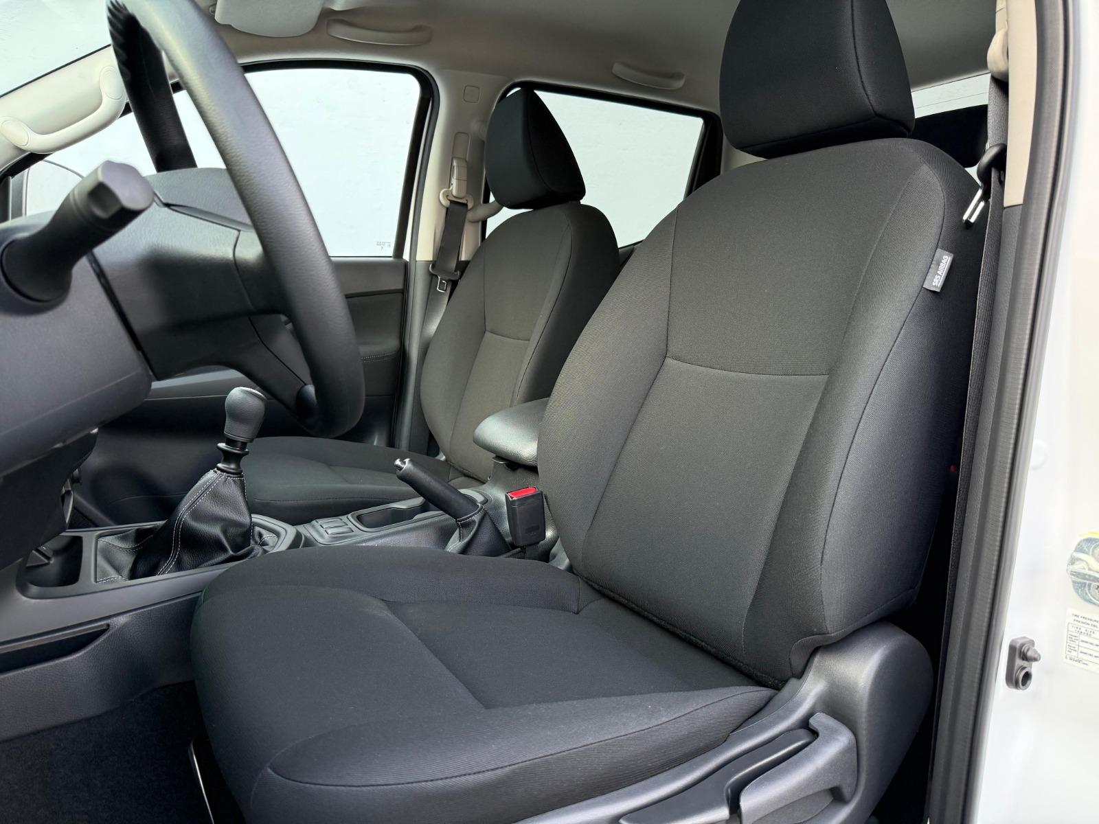 2026 NISSAN Frontier SE - SEATS_FRONT