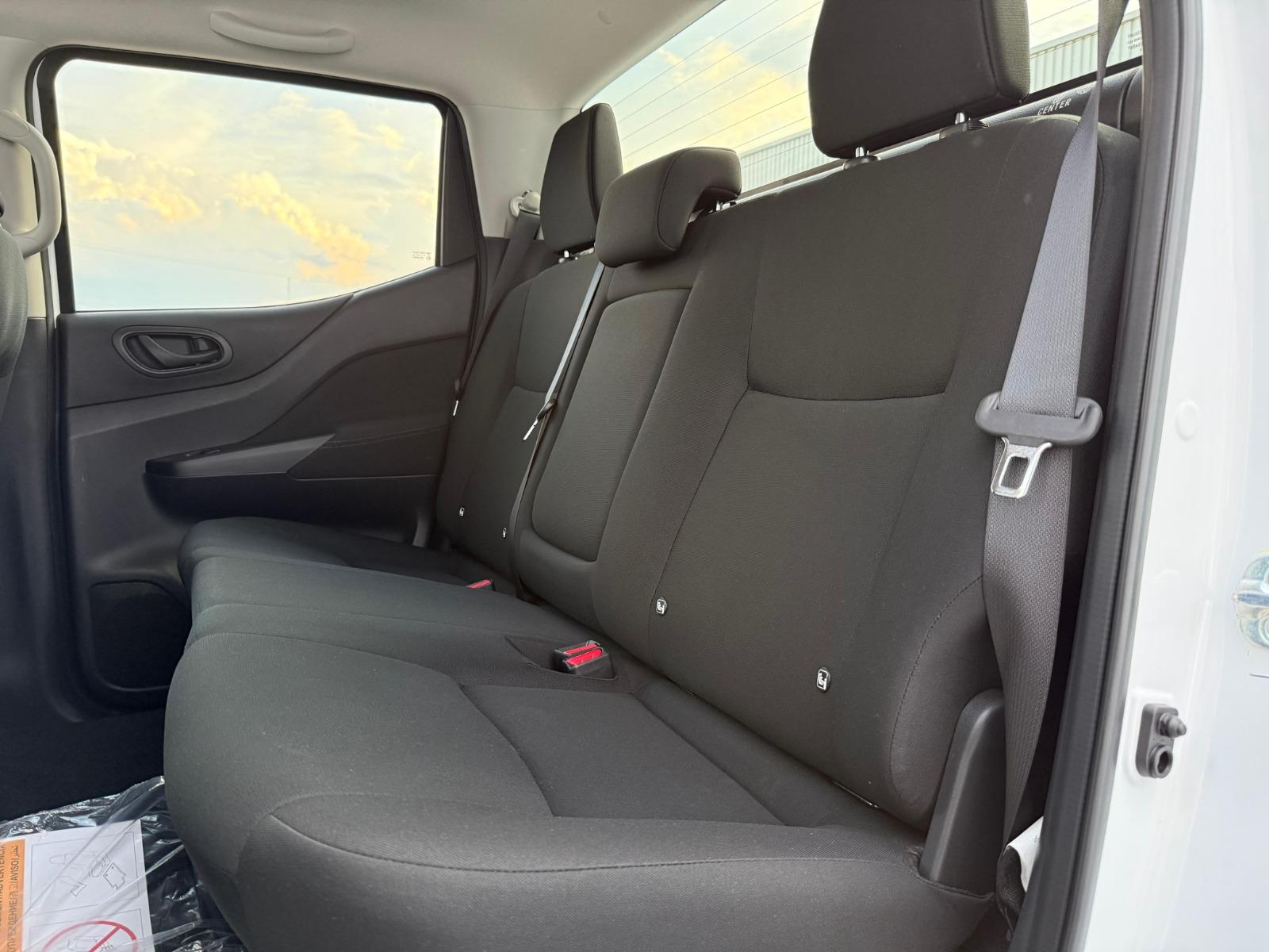 2026 NISSAN Frontier SE - SEATS_REAR