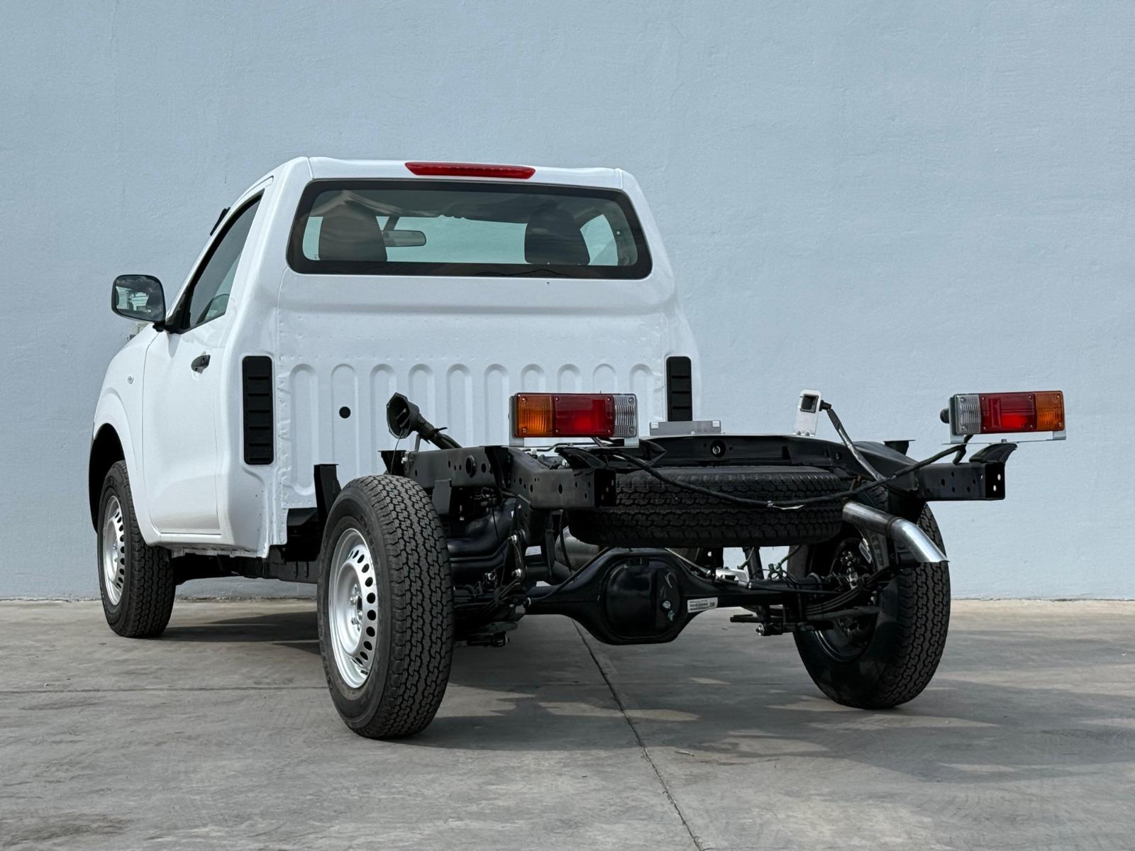 2026 NISSAN NP300 Chasis - REAR_DRIVER_SIDE