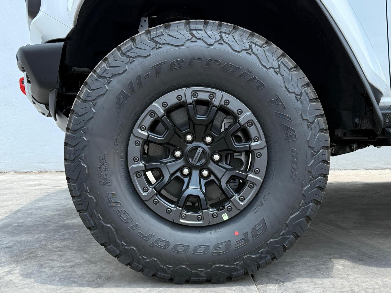 2026 FORD Bronco - TIRES