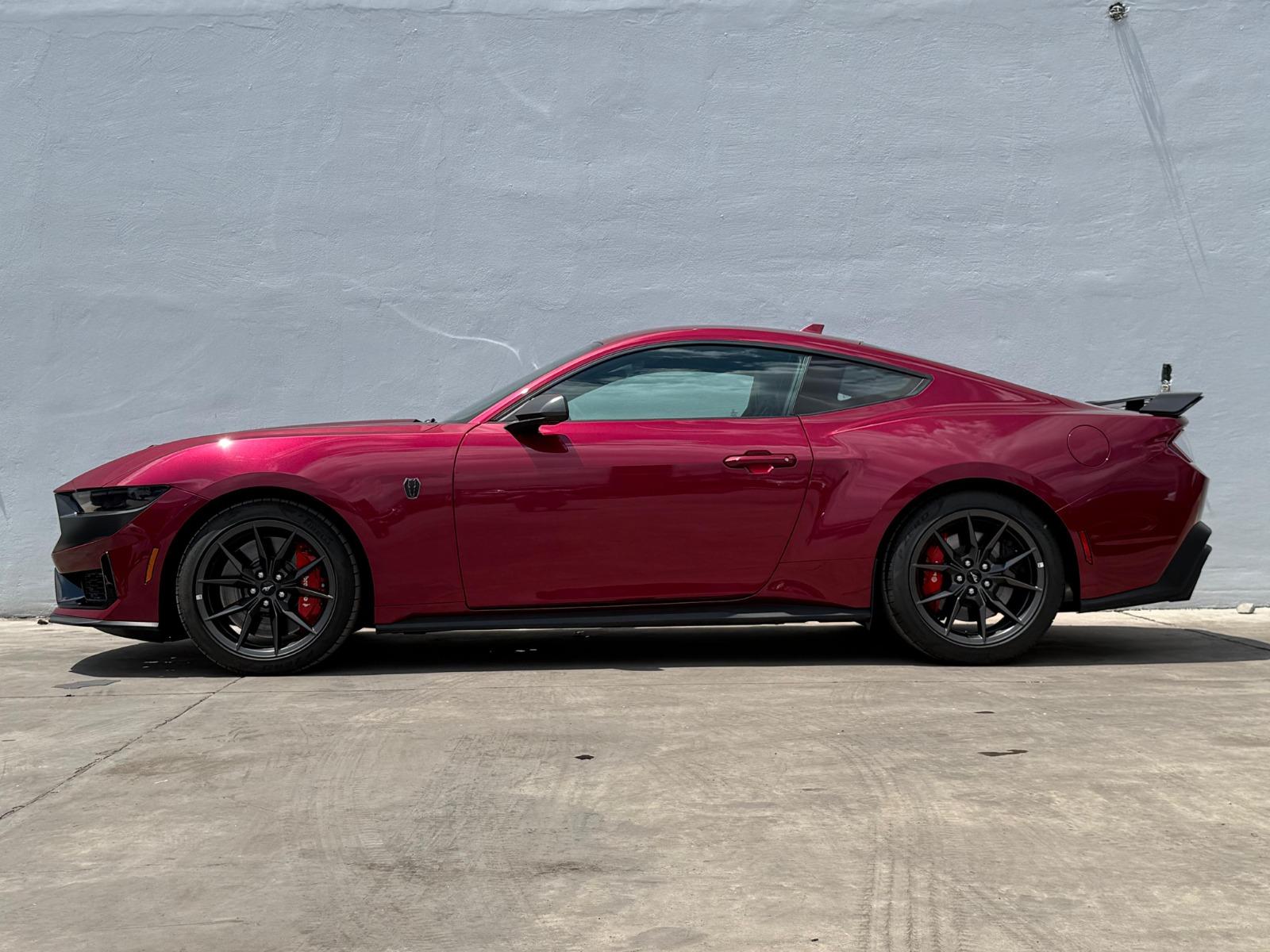 2026 FORD Mustang - SIDE_LEFT