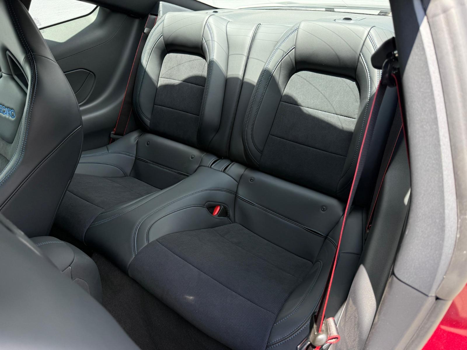2026 FORD Mustang - SEATS_REAR