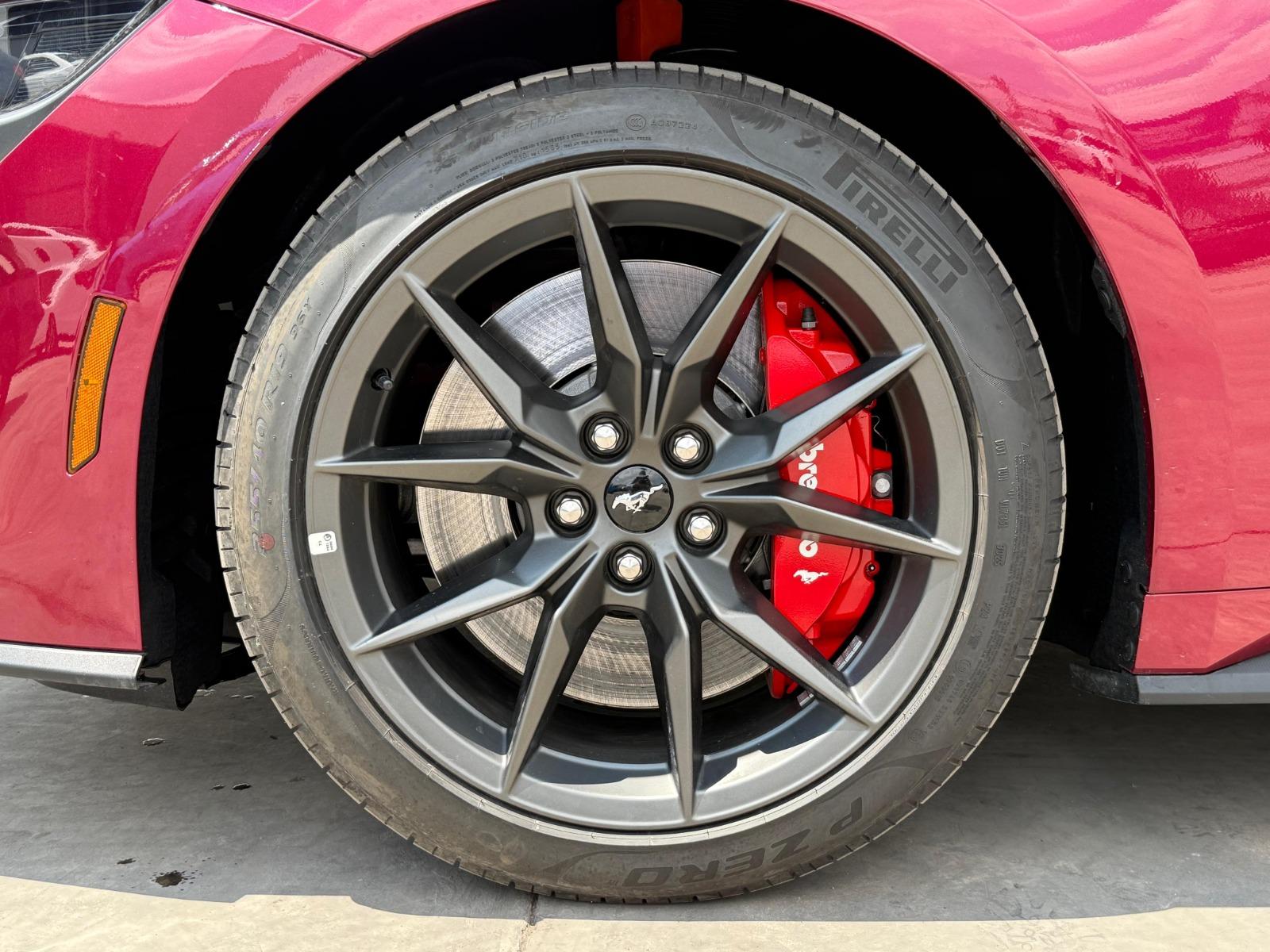 2026 FORD Mustang - TIRES