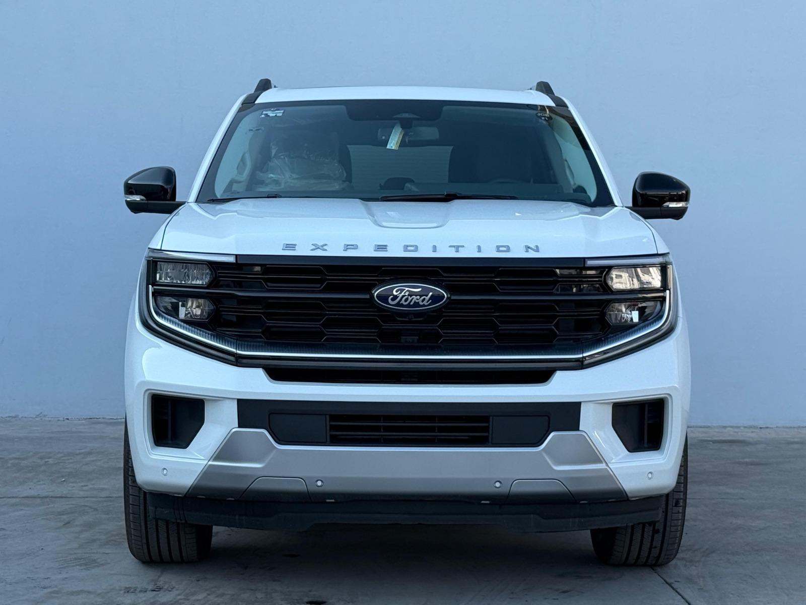 2026 FORD Expedition - FRONT