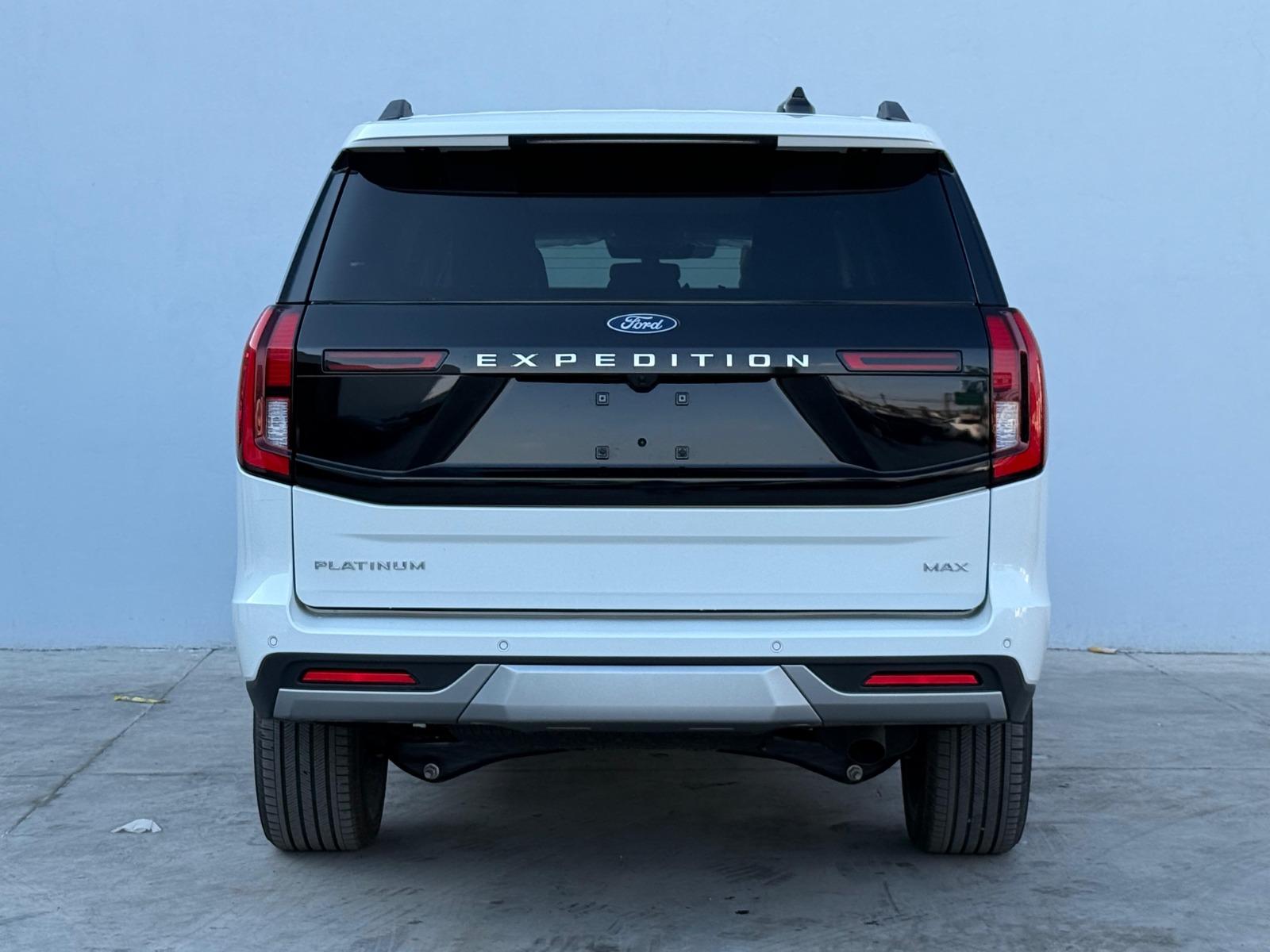 2026 FORD Expedition - BACK