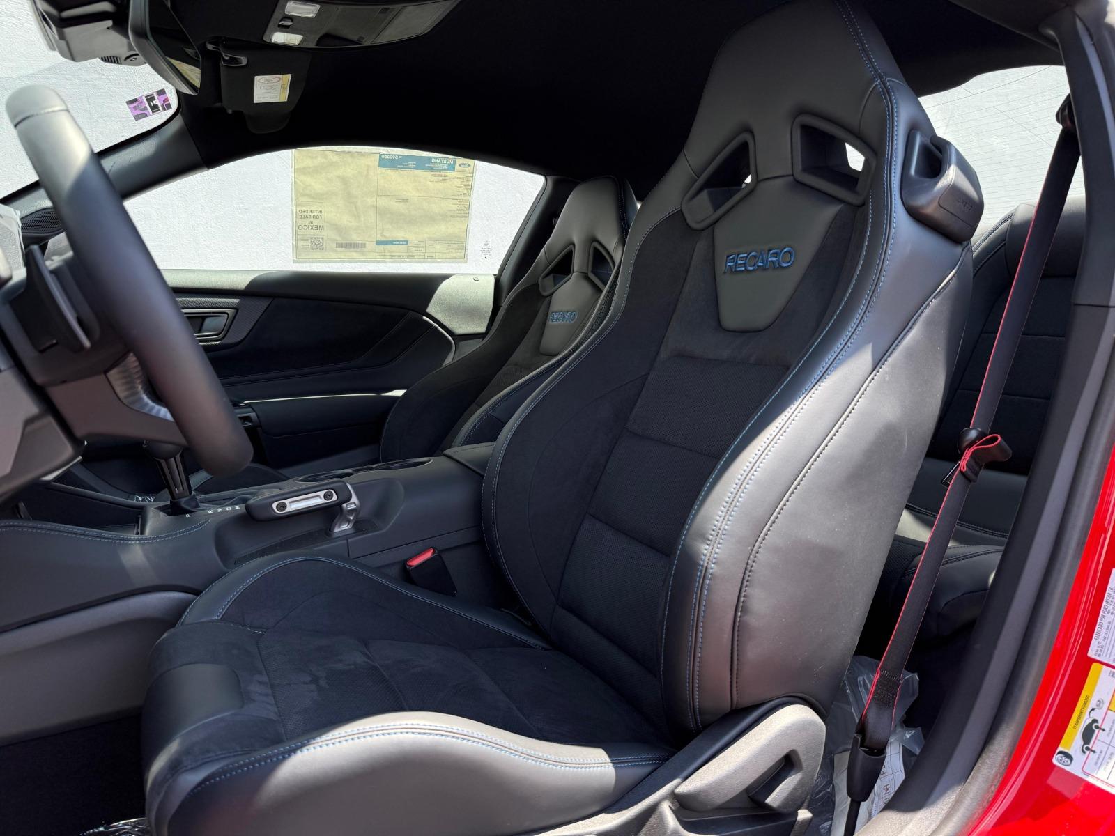 2026 FORD Mustang - SEATS_FRONT