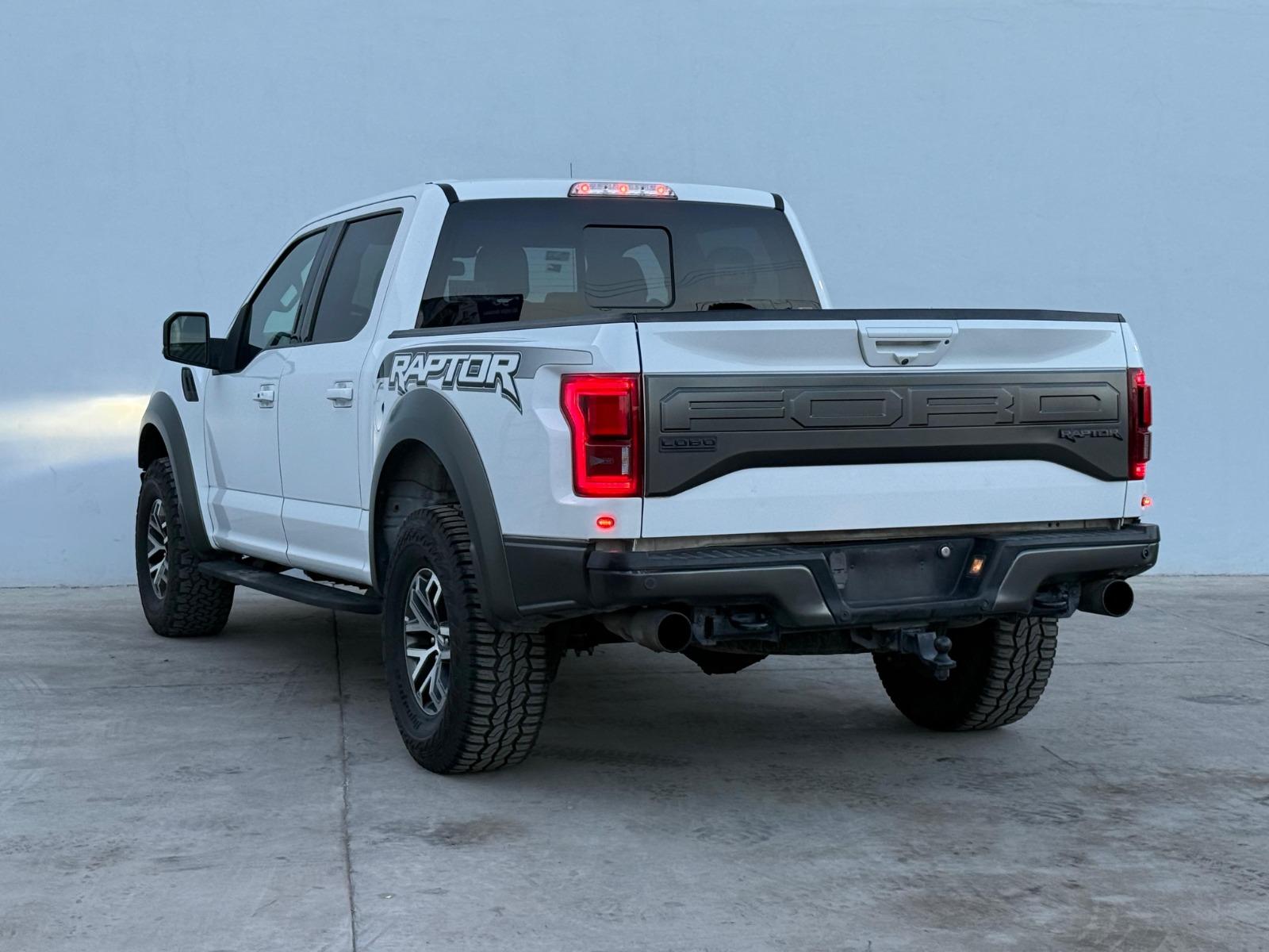 2018 FORD Lobo - REAR_DRIVER_SIDE