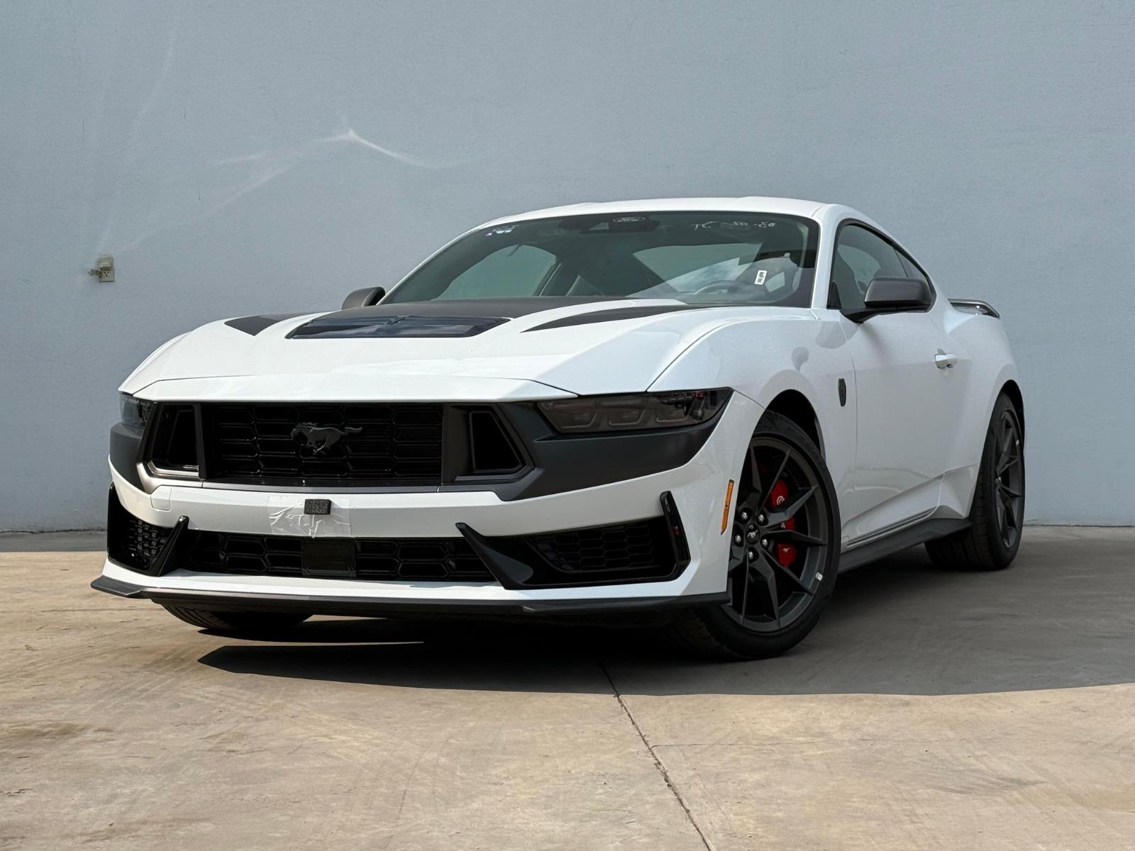 2026 FORD Mustang Dark Horse - FRONT_DRIVER_SIDE