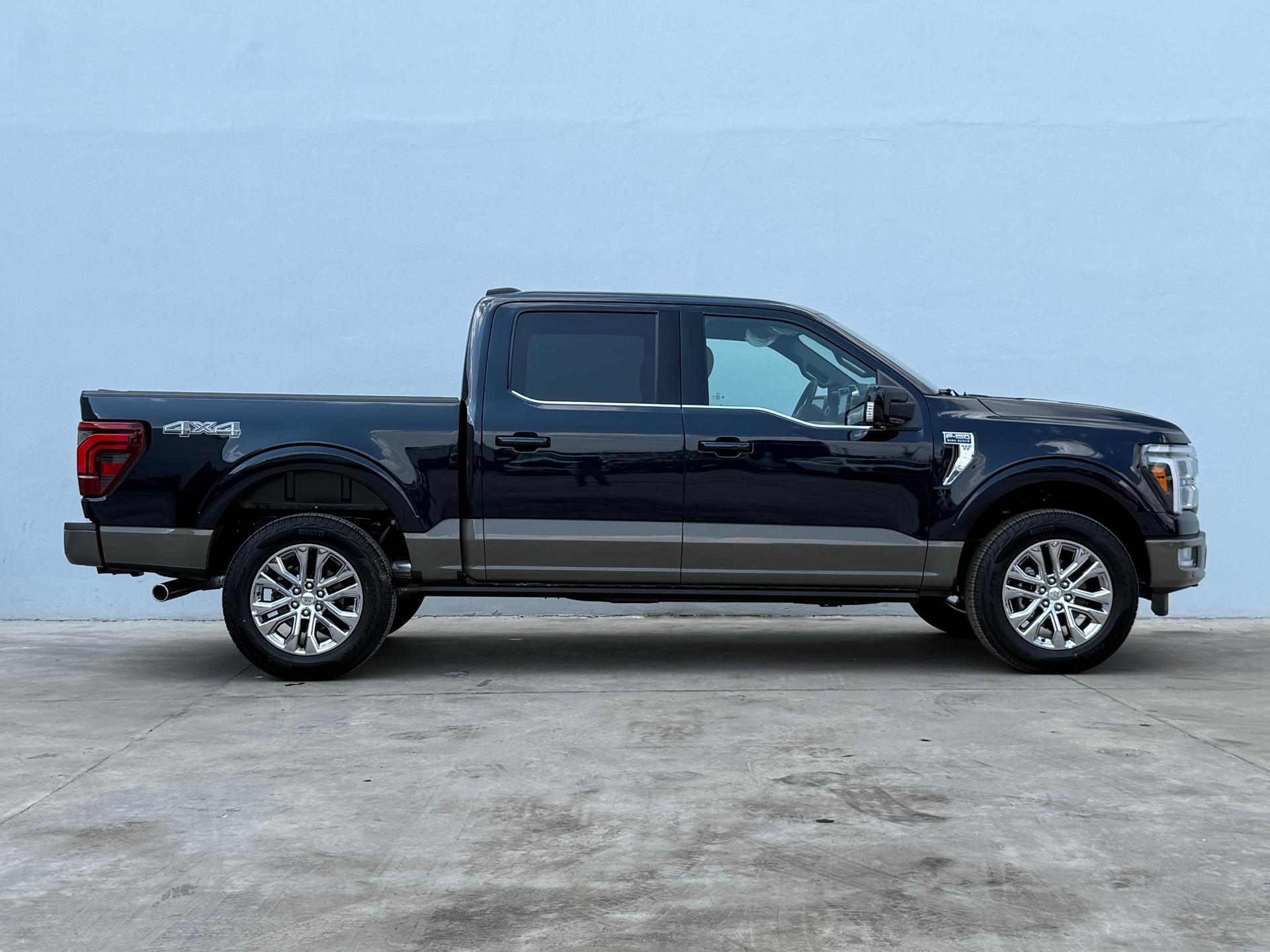 2026 FORD Lobo King Ranch - SIDE_RIGHT
