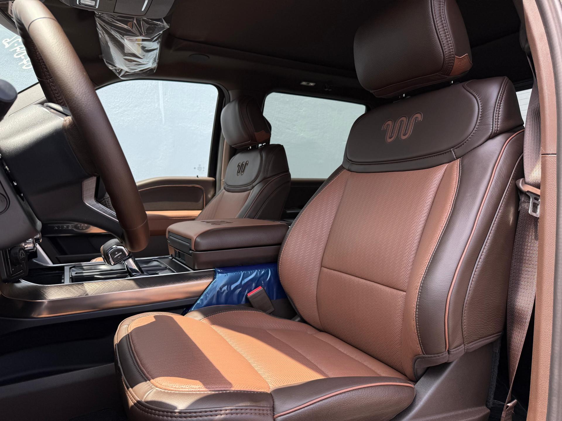 2026 FORD Lobo King Ranch - SEATS_FRONT