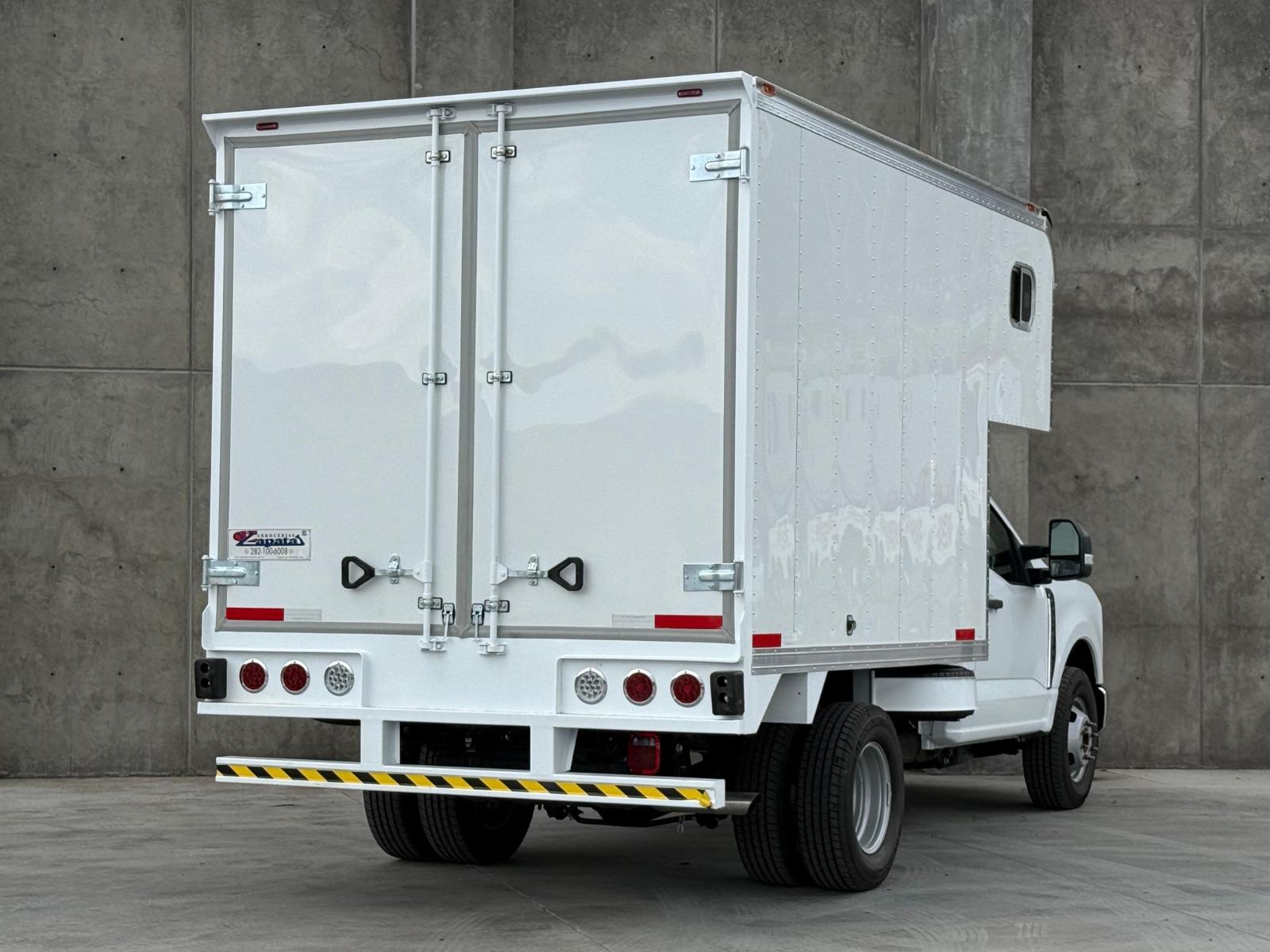 2026 FORD F-350 XL Plus Caja Seca - REAR_PASSENGER_SIDE