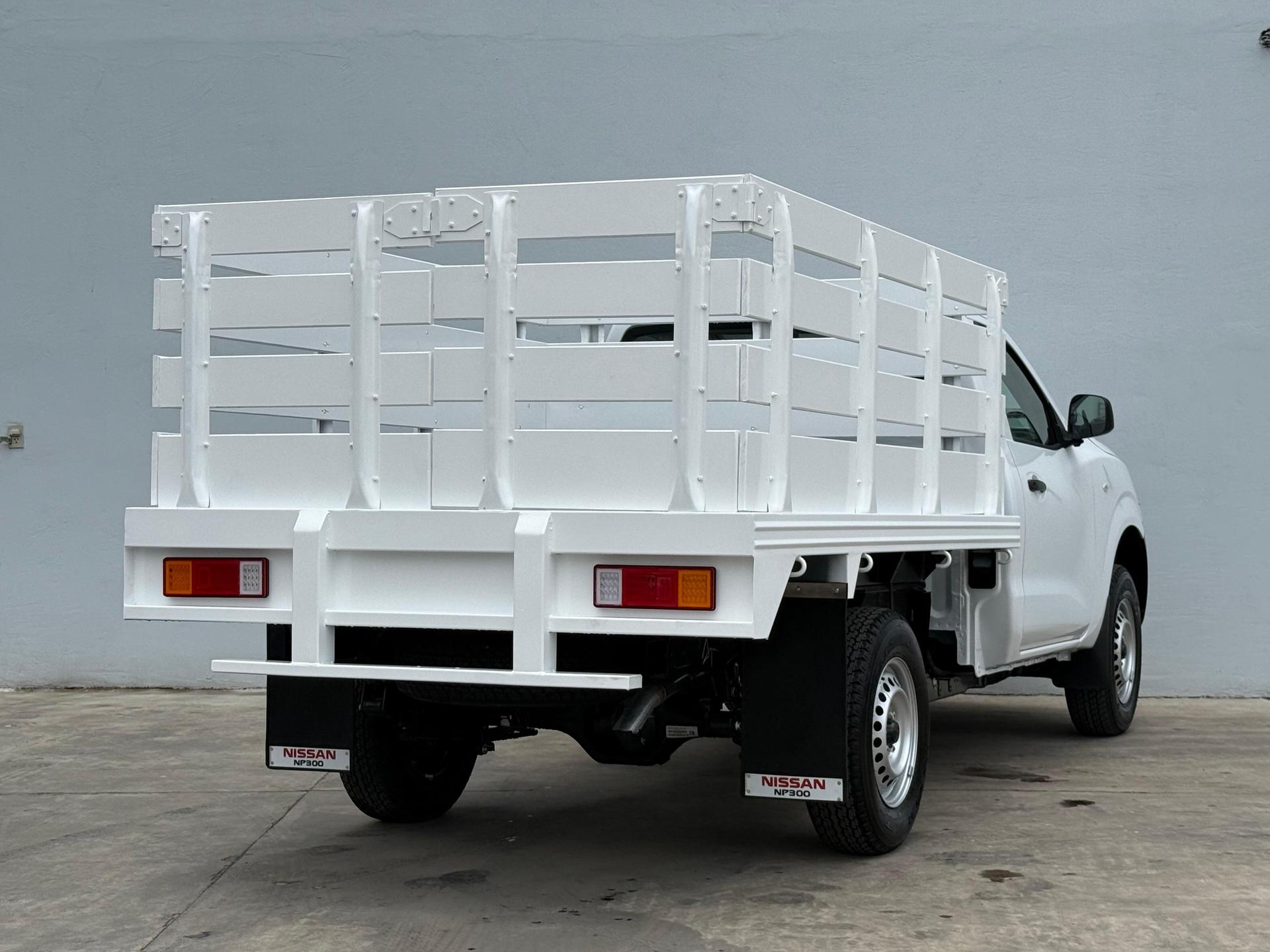 2026 NISSAN NP300 - REAR_PASSENGER_SIDE