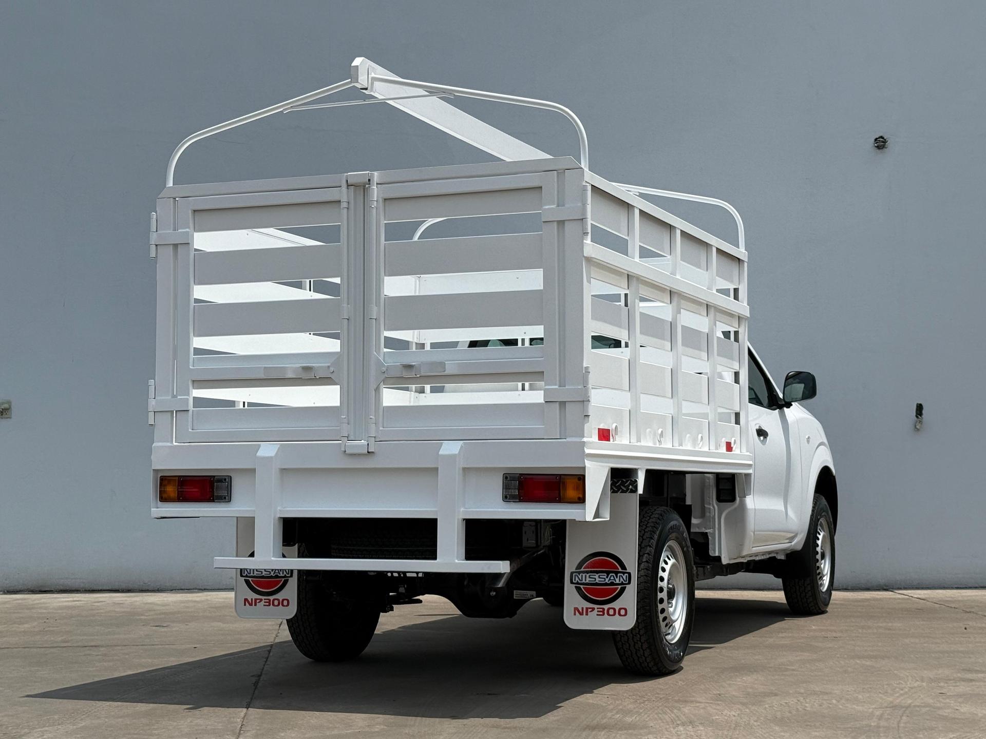2026 NISSAN NP300 - REAR_PASSENGER_SIDE
