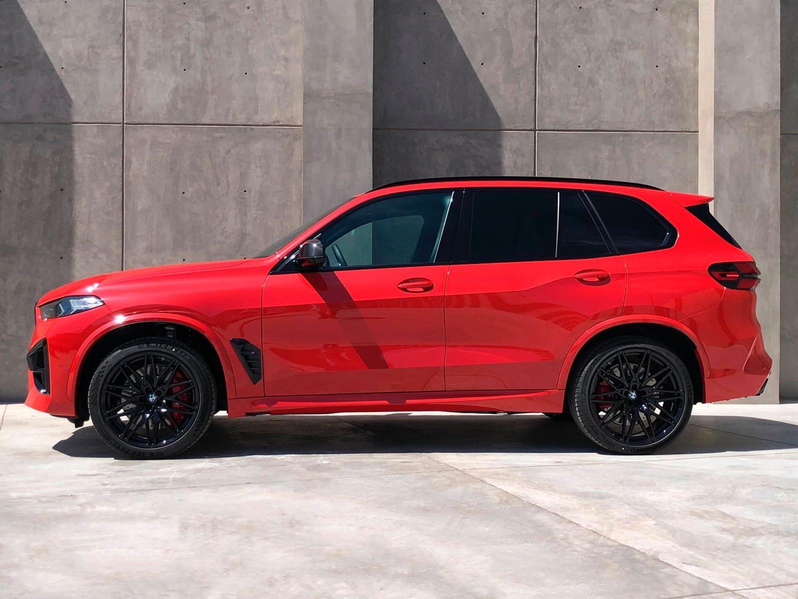 2026 BMW X5 - SIDE_LEFT
