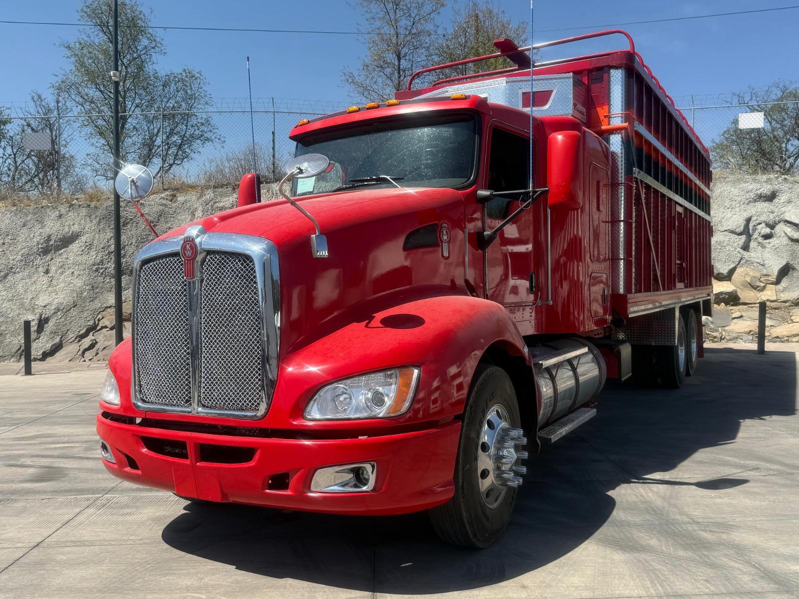 KENWORTH T660